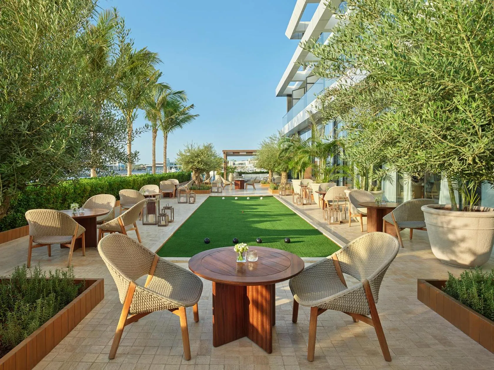 Restaurant/places to eat in The Jeddah EDITION