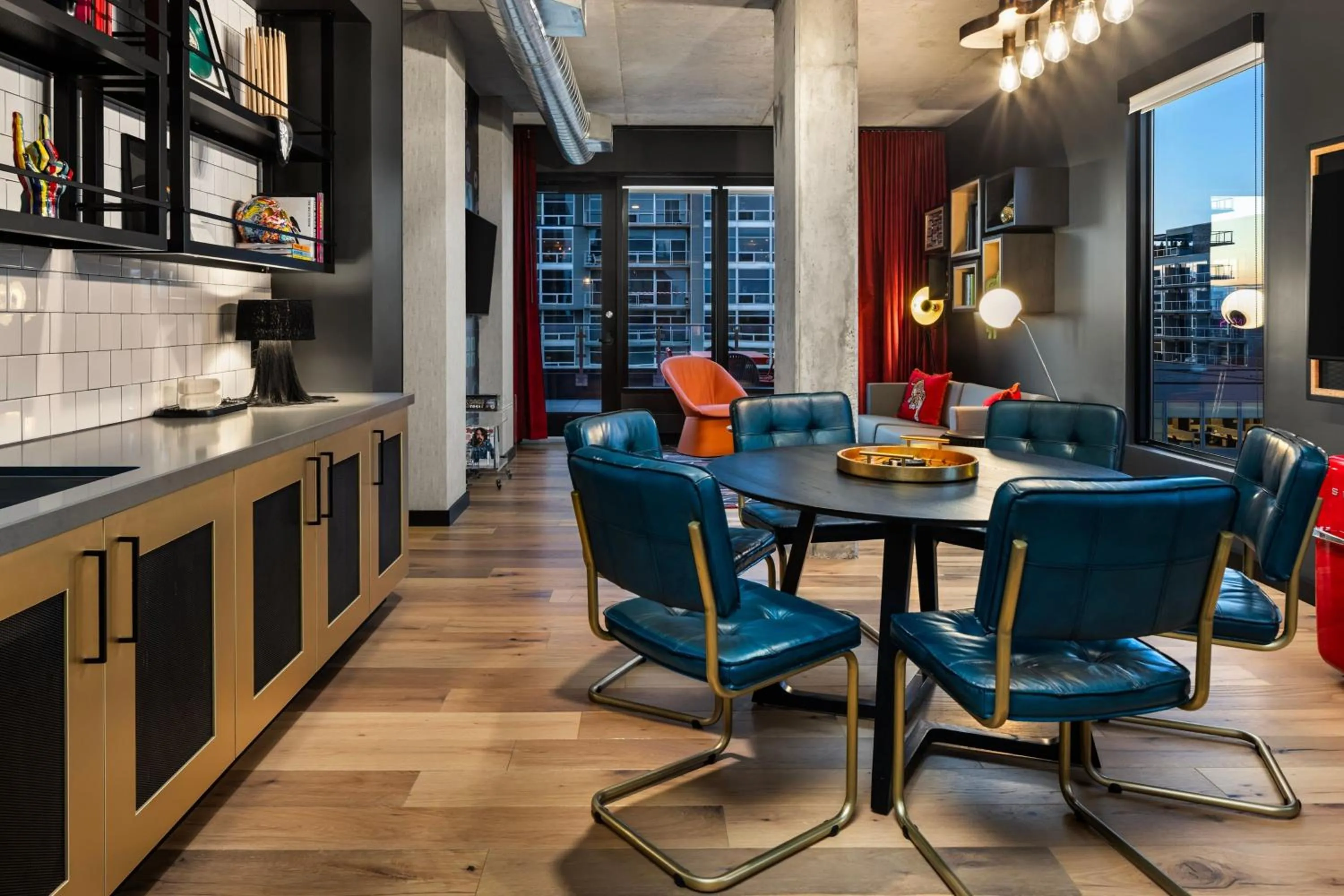 Photo of the whole room in Moxy Madison Downtown