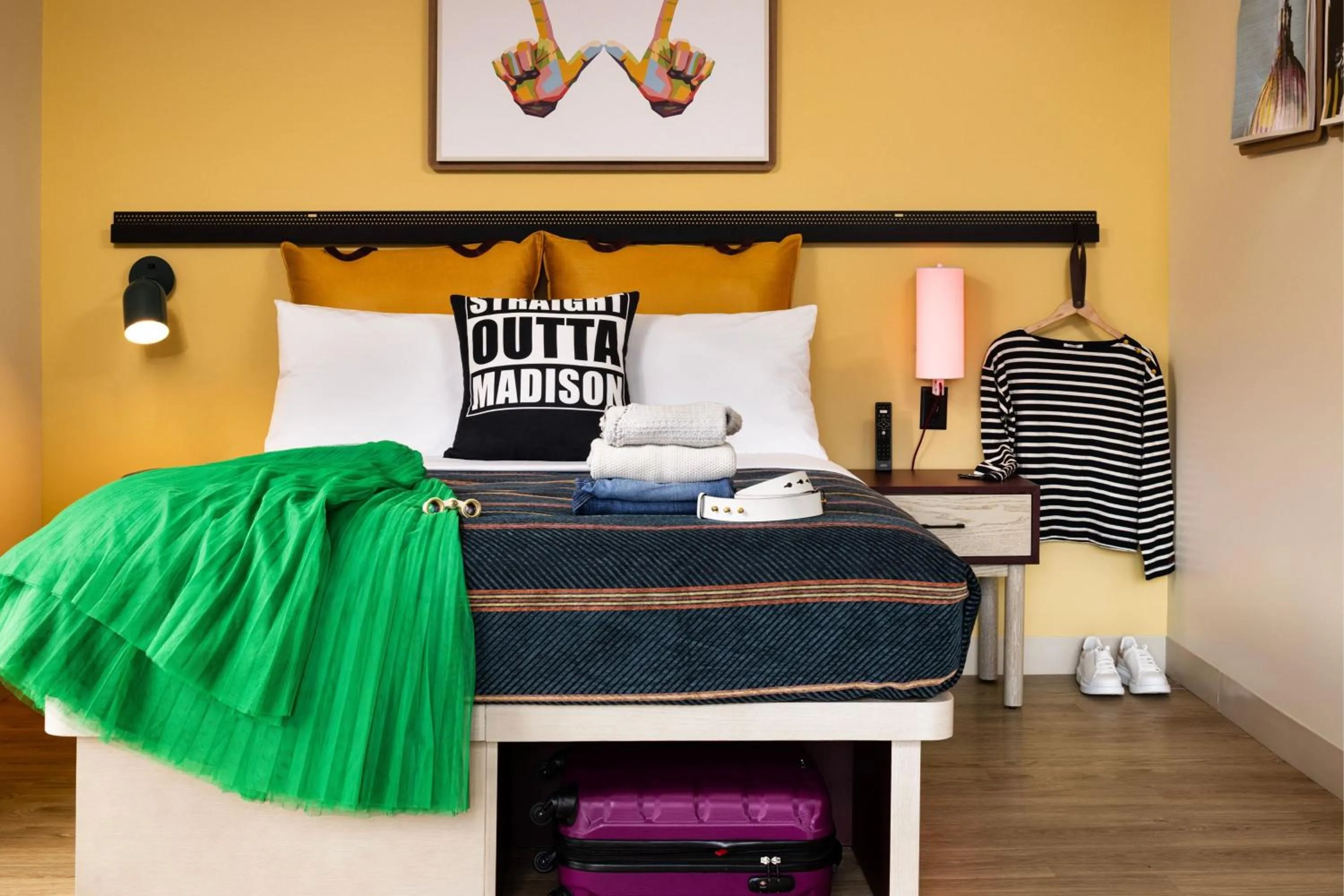 Photo of the whole room, Bed in Moxy Madison Downtown