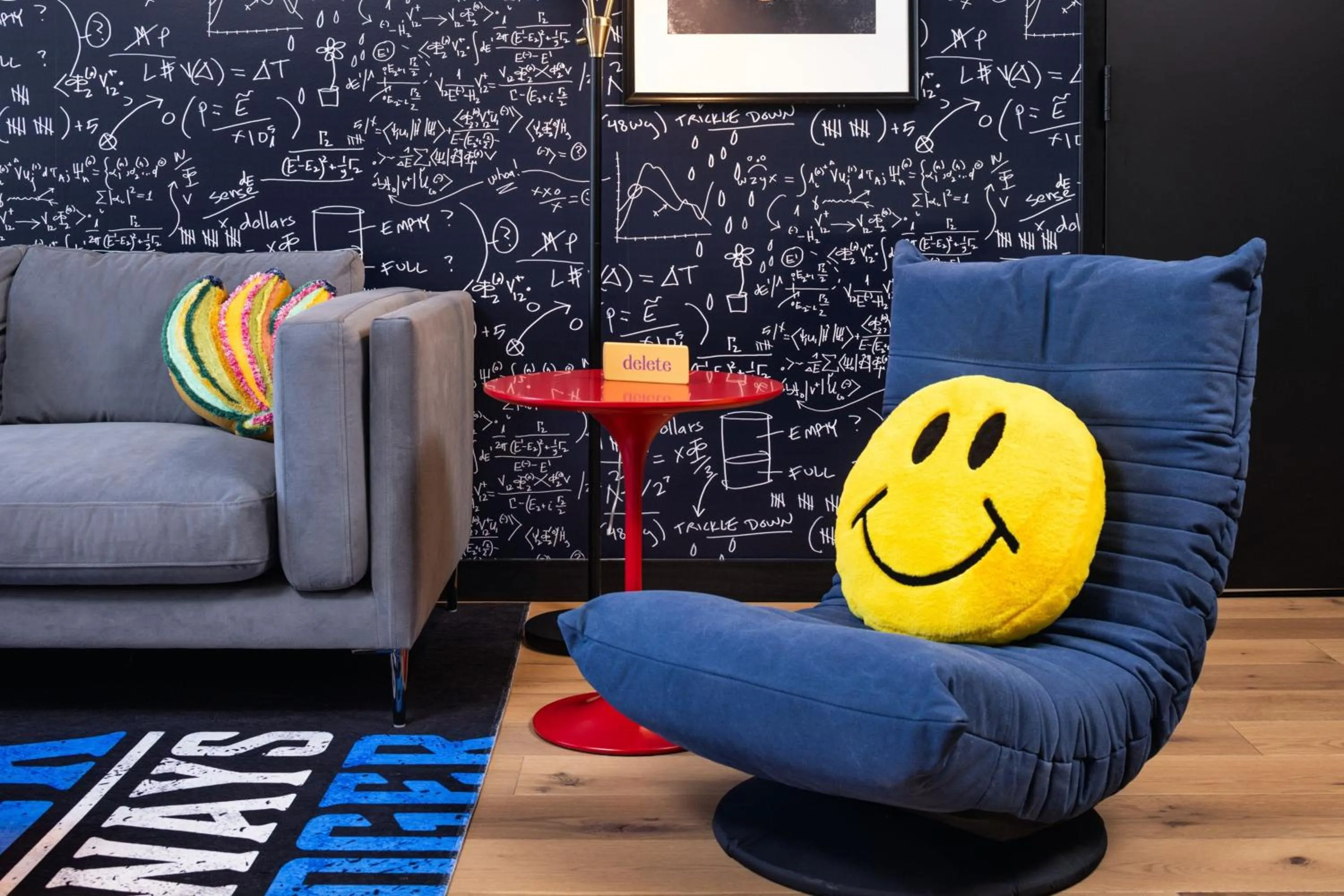 Photo of the whole room in Moxy Madison Downtown