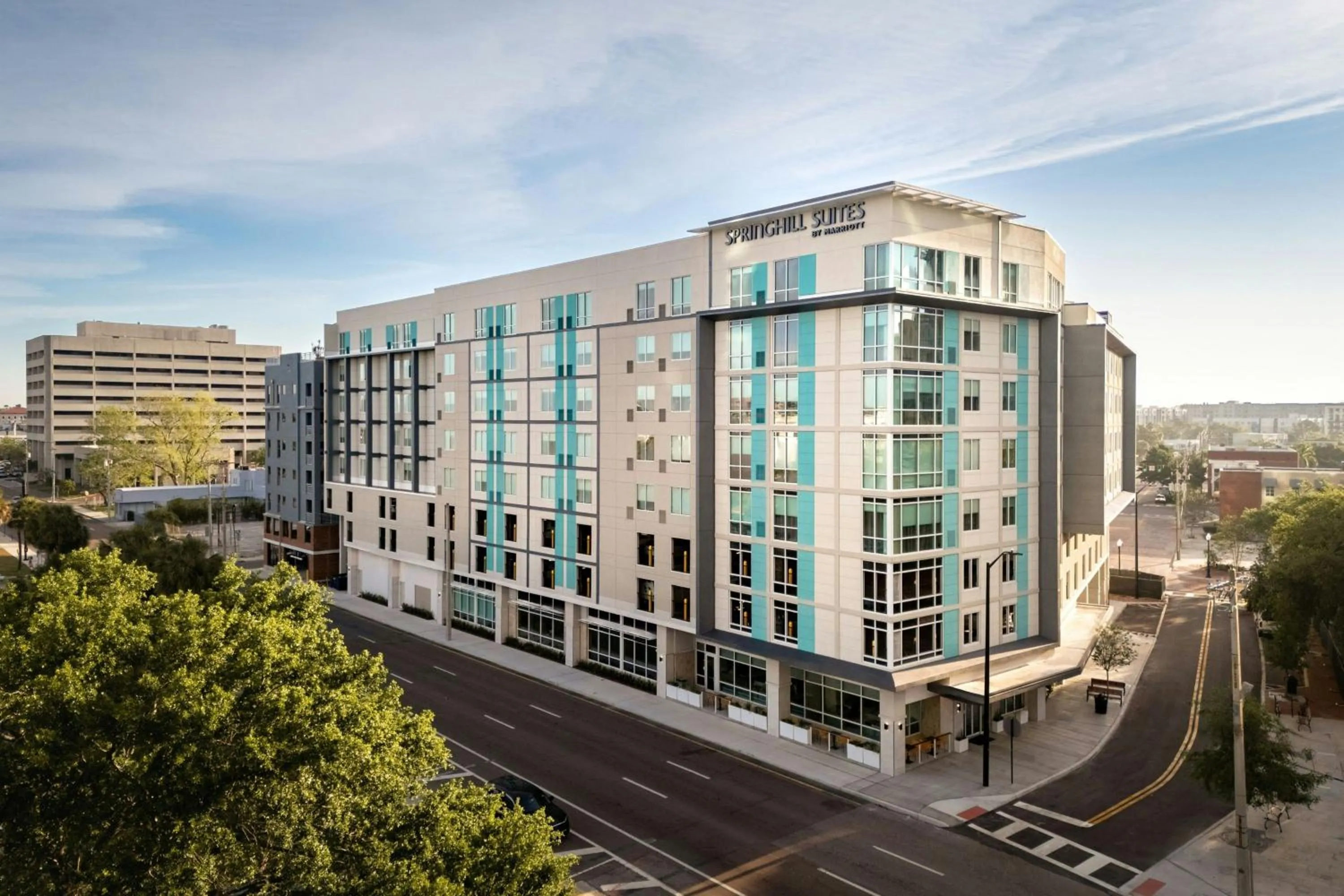 Property building in SpringHill Suites by Marriott Tampa Downtown