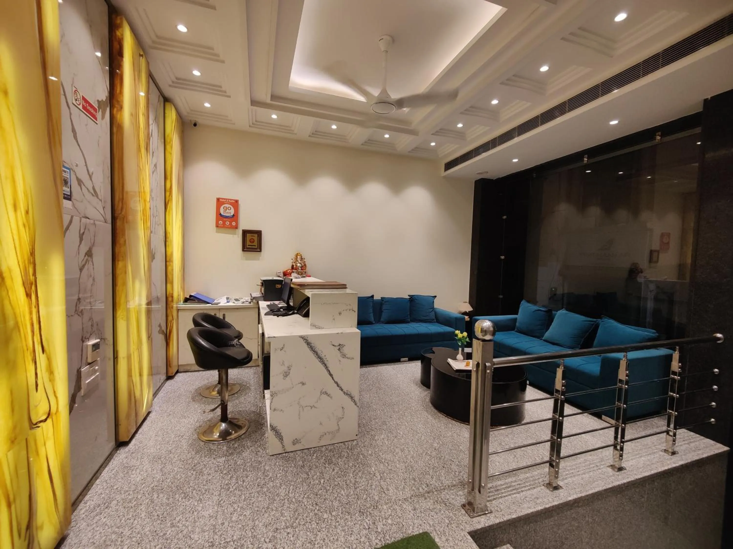 Lobby or reception in Hotel Z Suites with FREE Airport Drop
