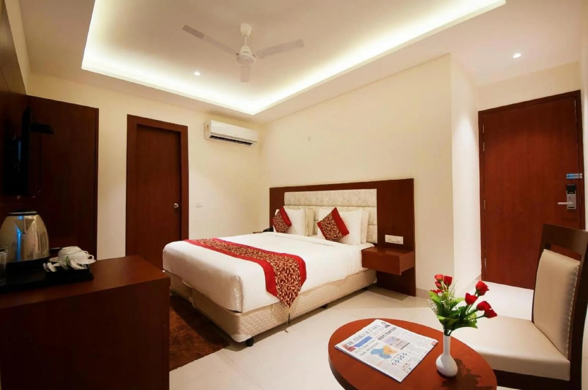 Bed in Hotel Z Suites with FREE Airport Drop