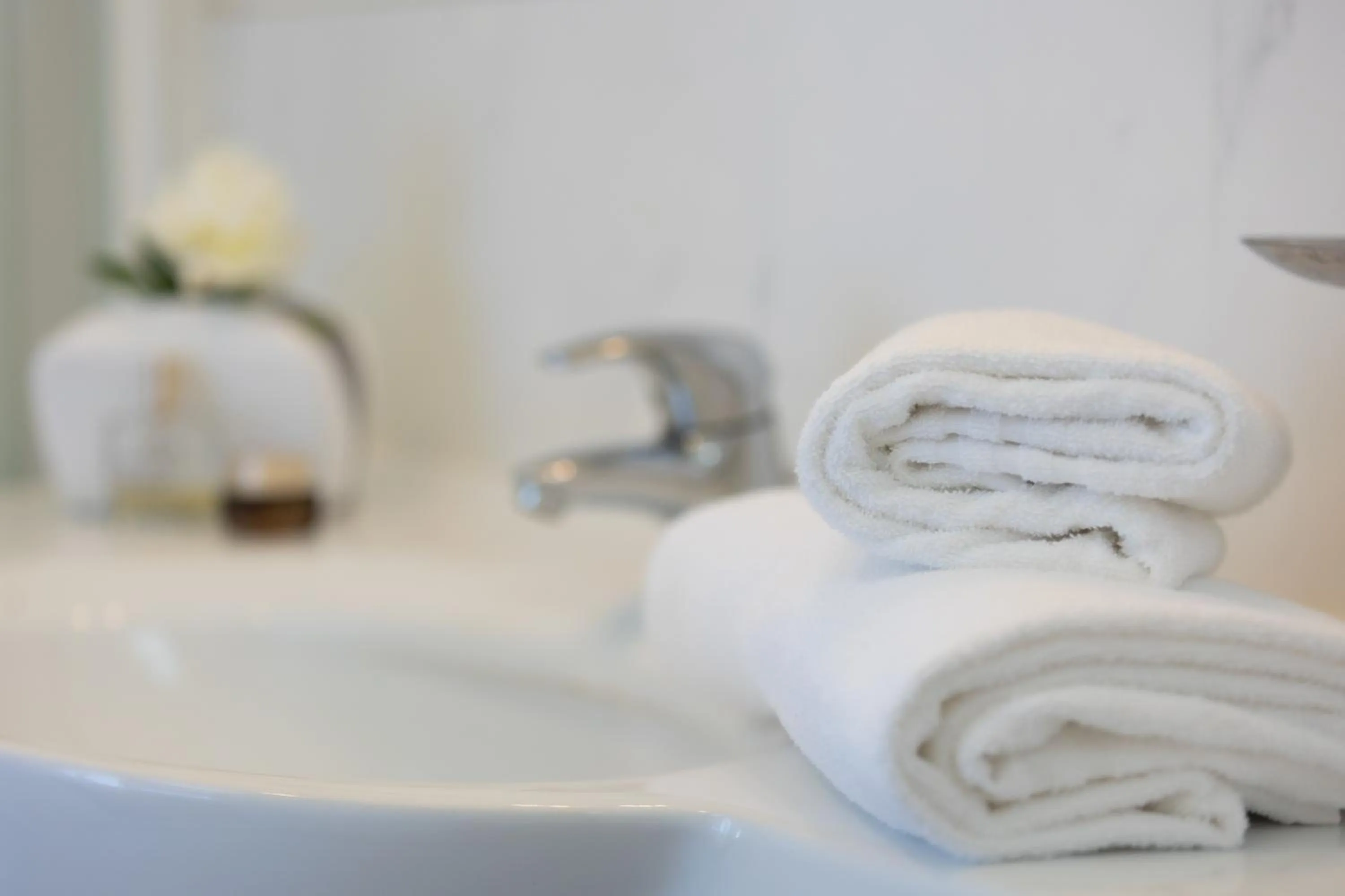 Bathroom in Hotel Adriatica con Piscina