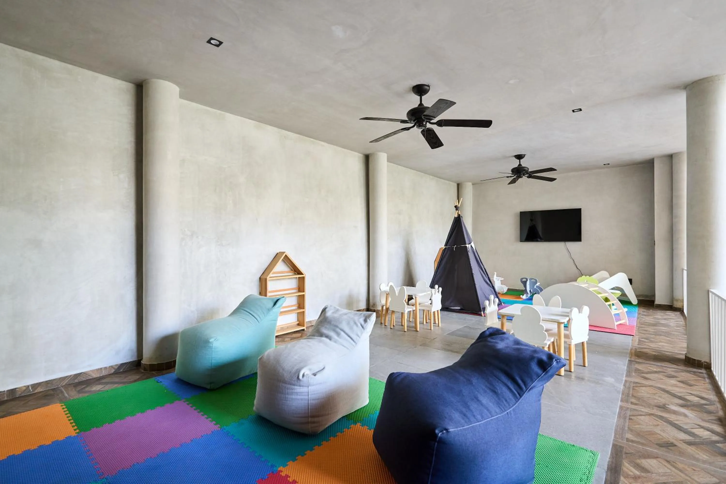 Property building, Bed in Bakal Residence By Lockey