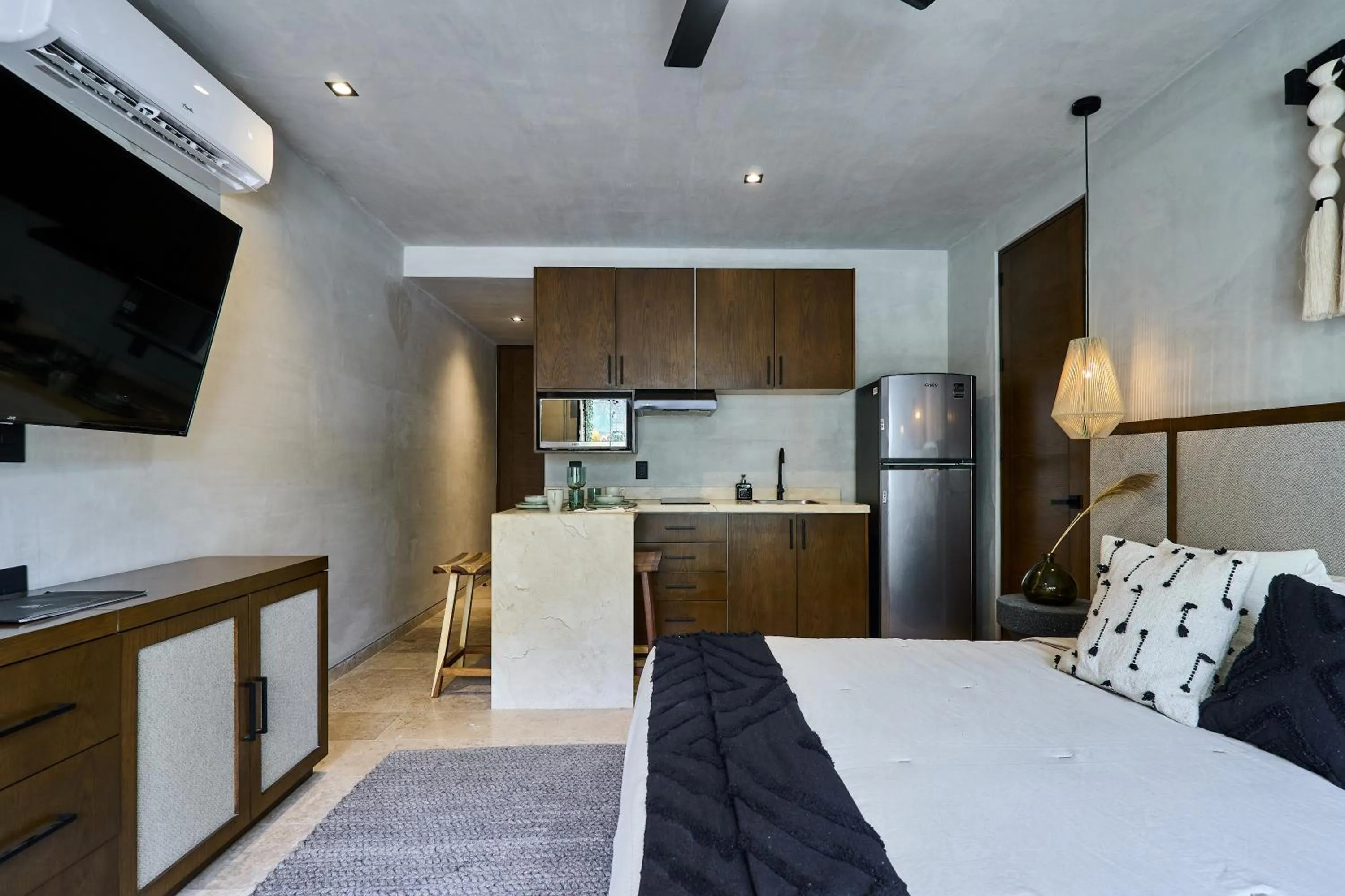 Bed in Bakal Residence By Lockey