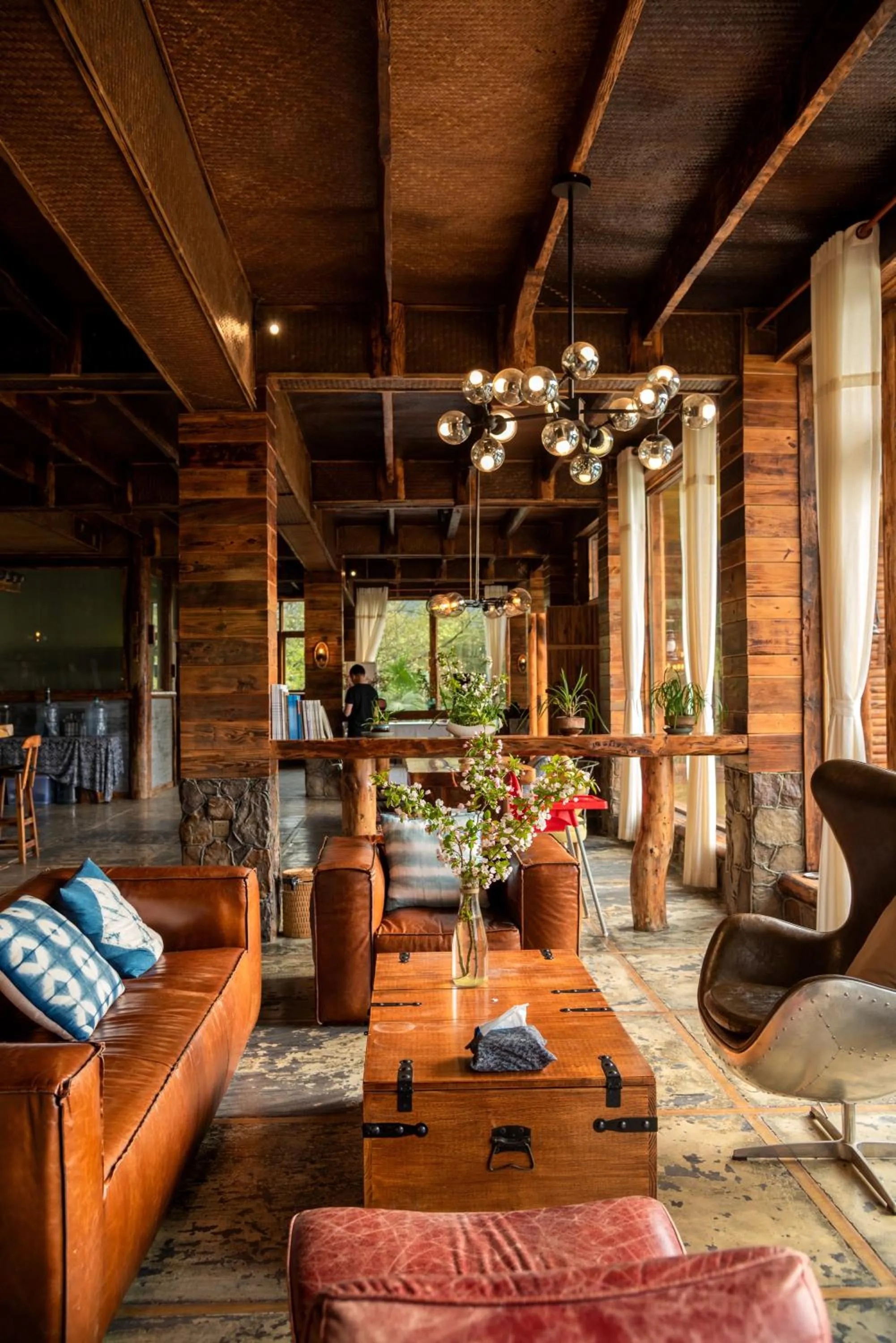 Restaurant/places to eat in No.5 Valley Lodge