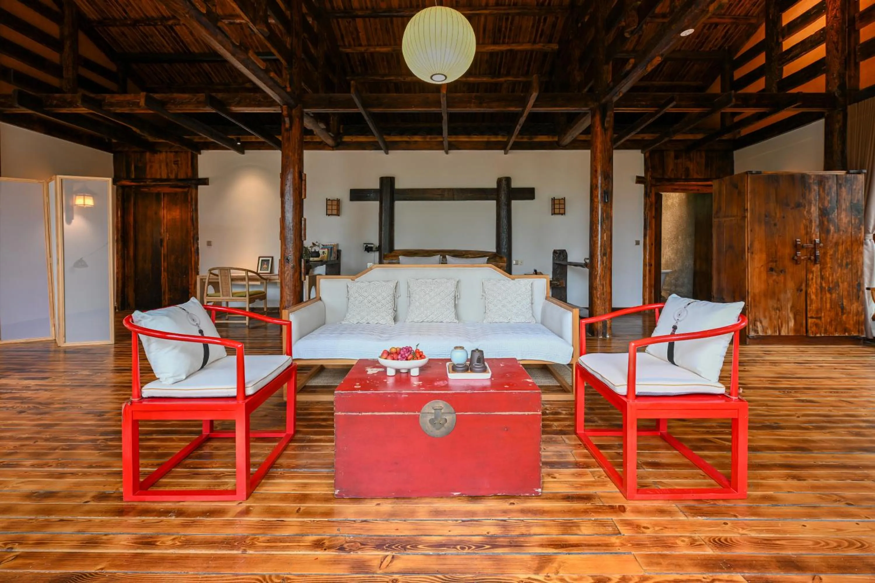 Photo of the whole room in No.5 Valley Lodge