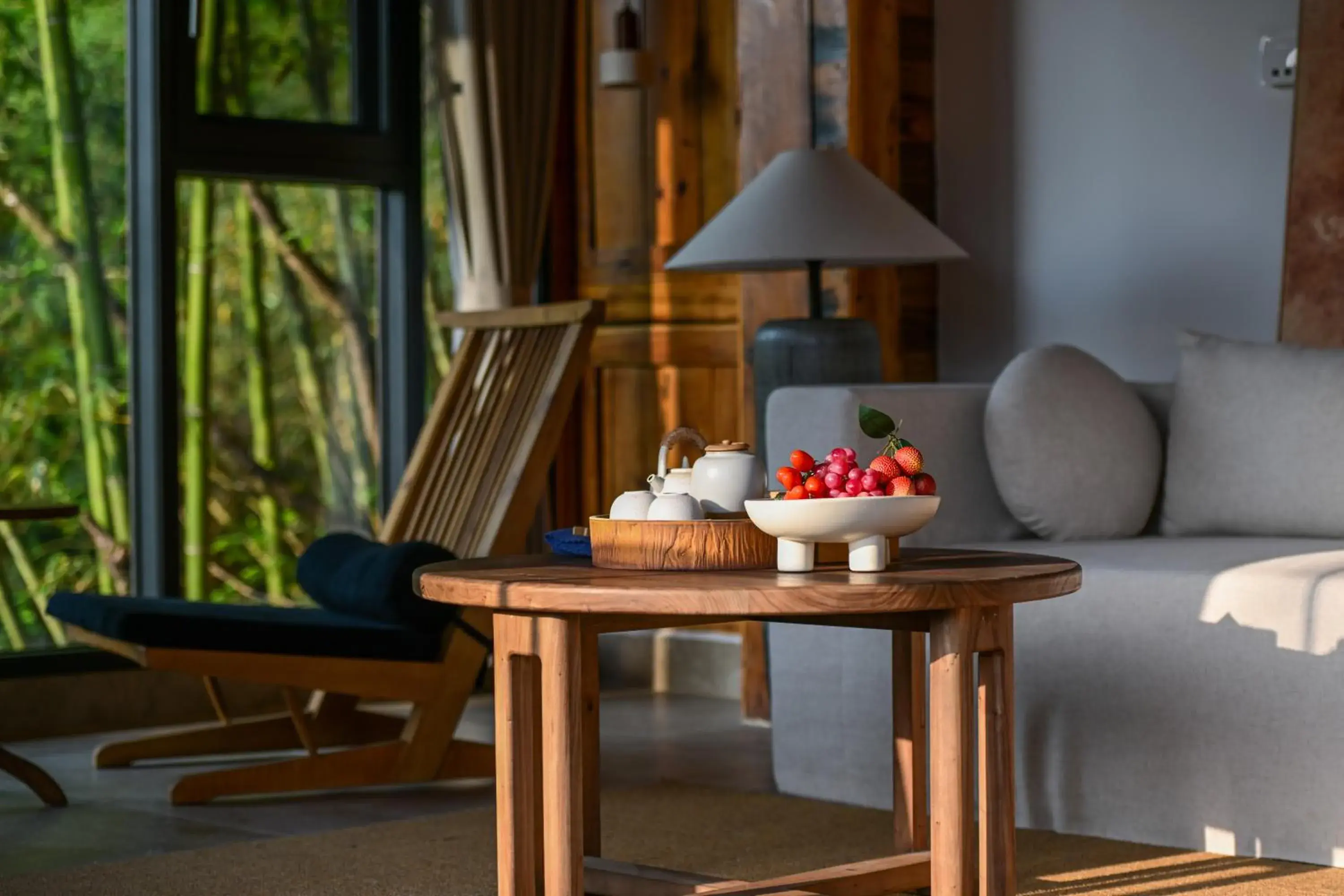 Deluxe Double Room with Lotus View in No.5 Valley Lodge Deluxe Double Room with Lotus View in No.5 Valley Lodge