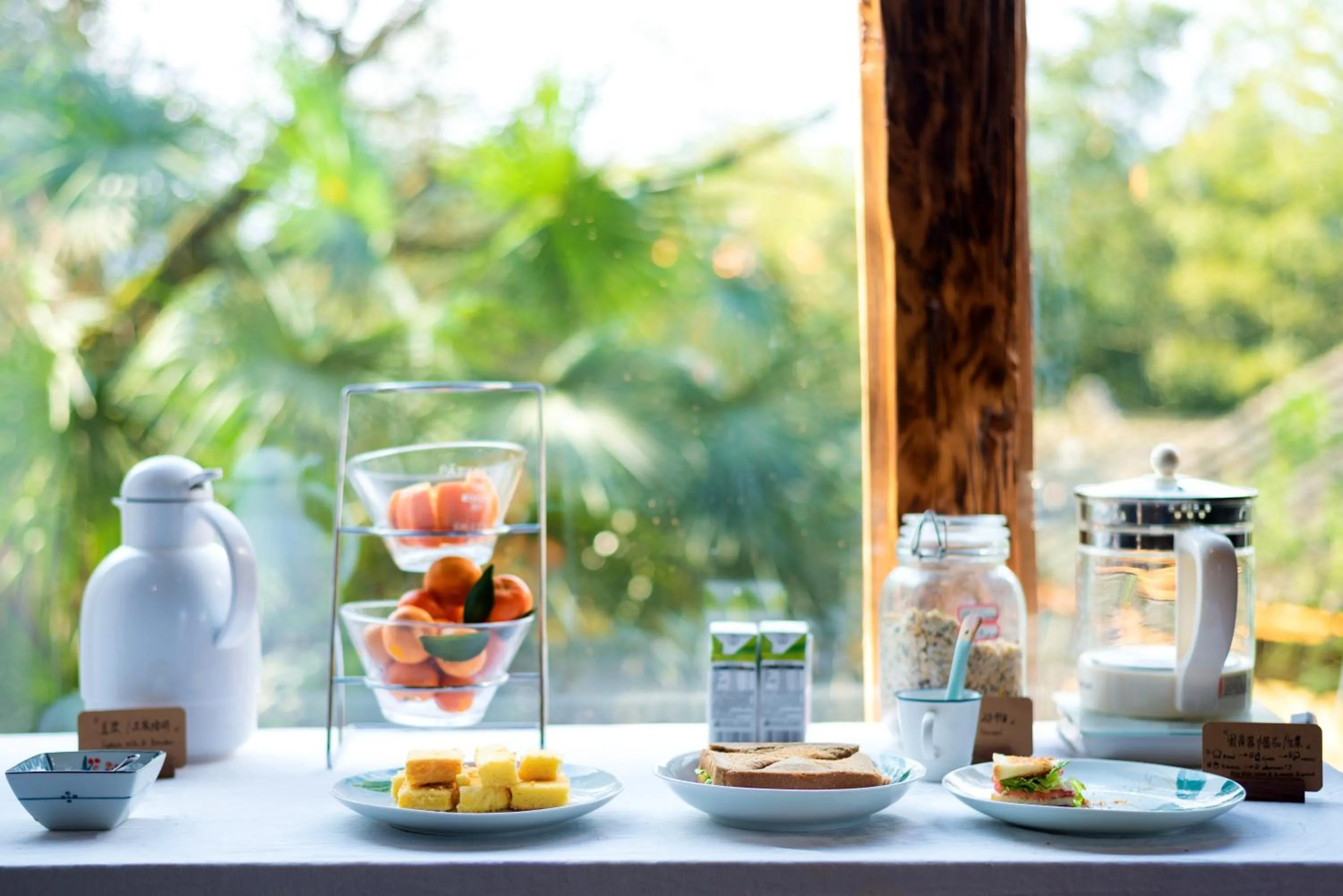 Buffet breakfast in No.5 Valley Lodge