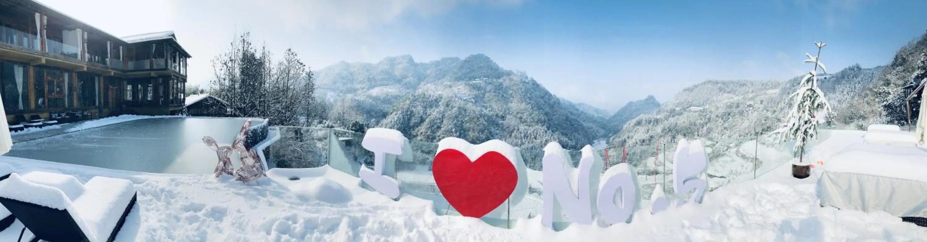 Winter in No.5 Valley Lodge