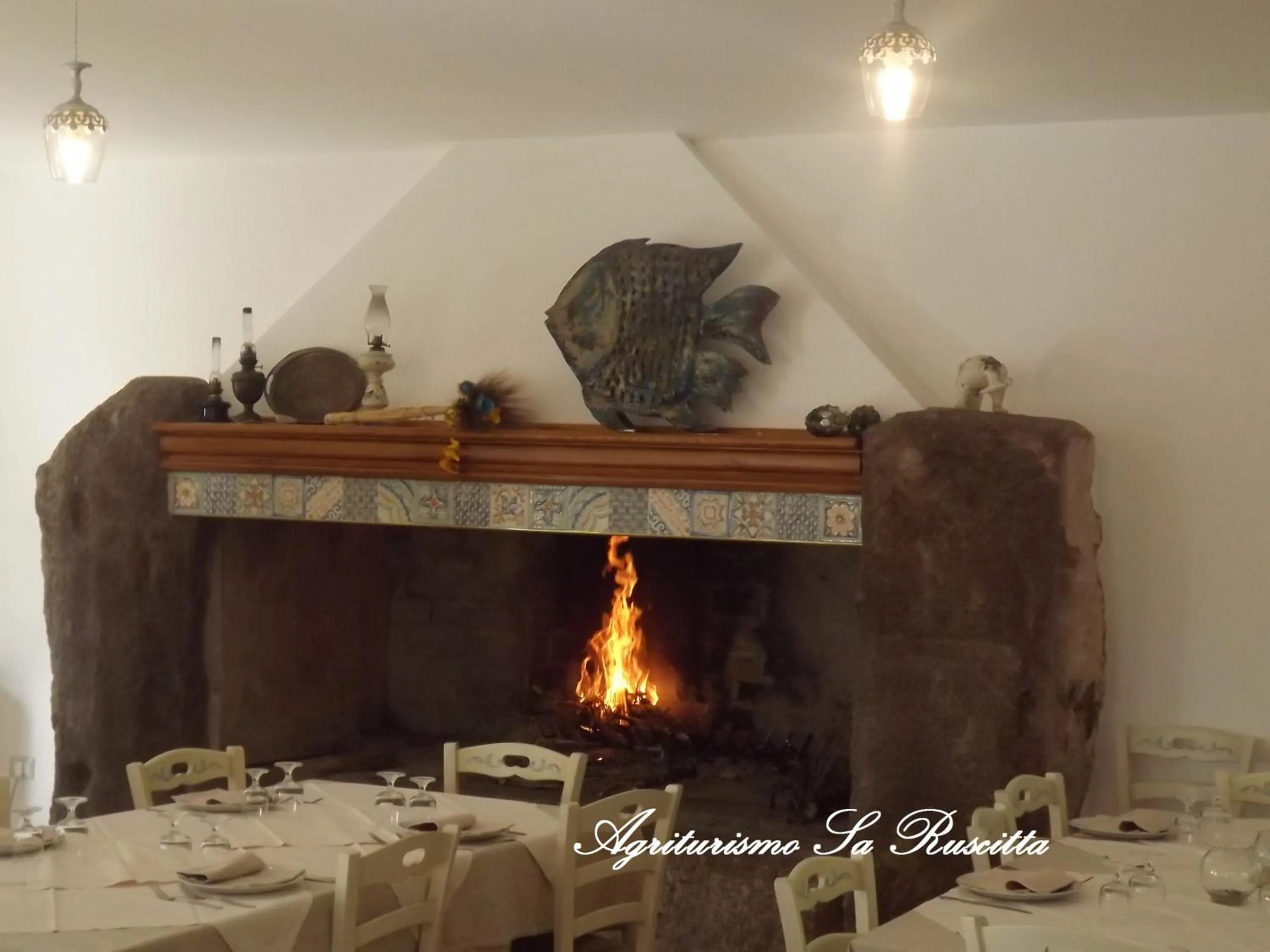 Restaurant/places to eat in Sa Ruscitta