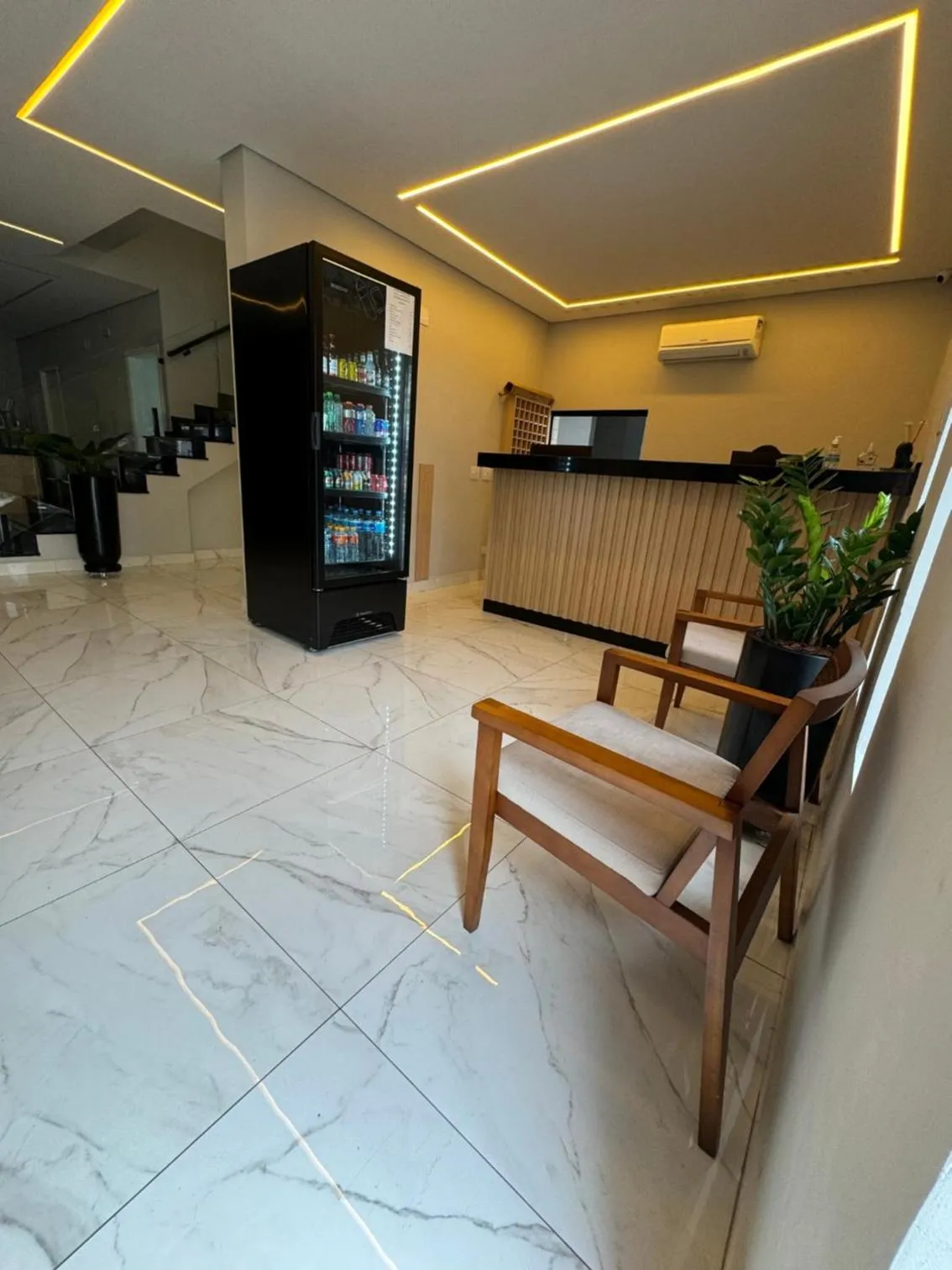 Seating area in HS Hotel