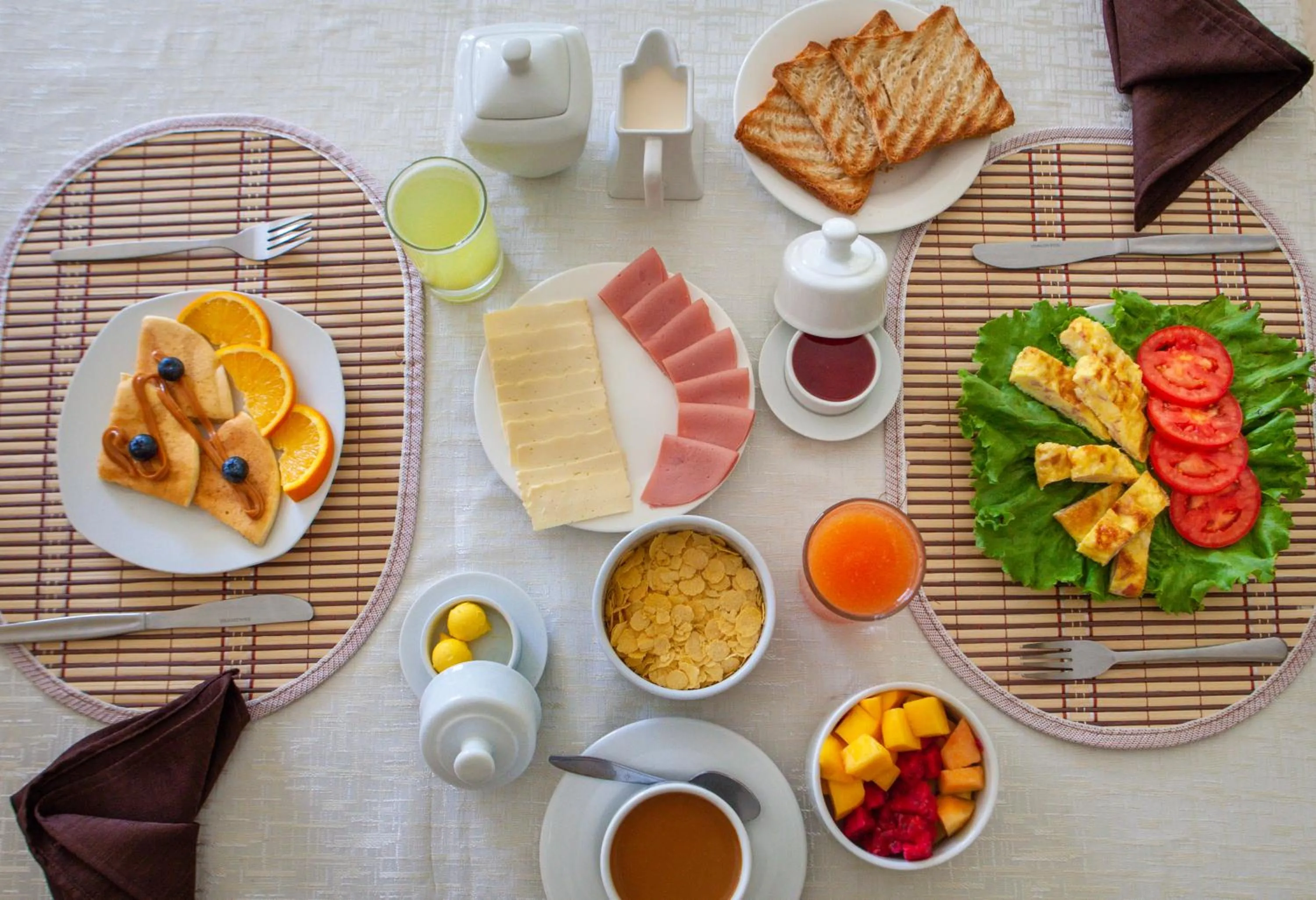 Breakfast in TerraMistica - Puno Centro