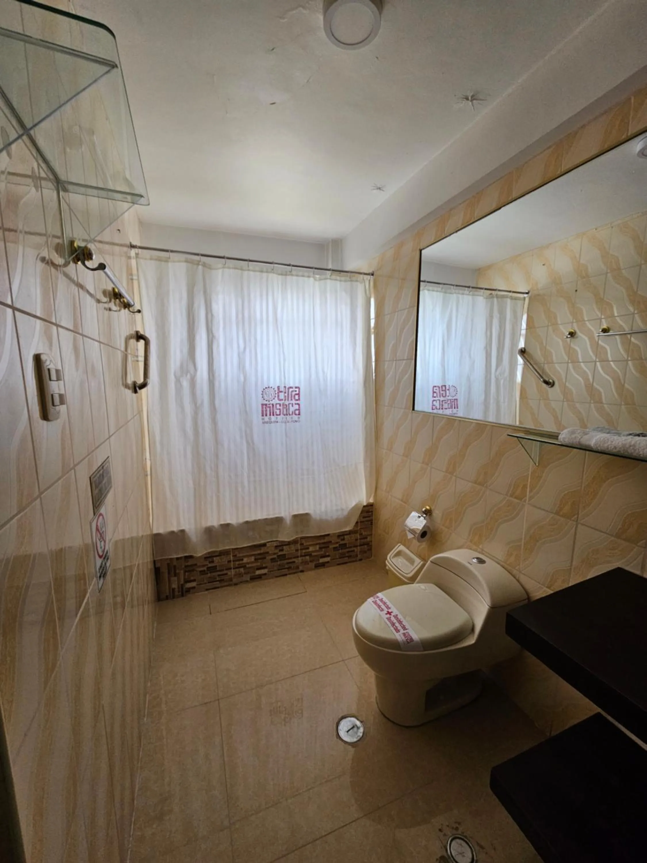 Bathroom in TerraMistica - Puno Centro