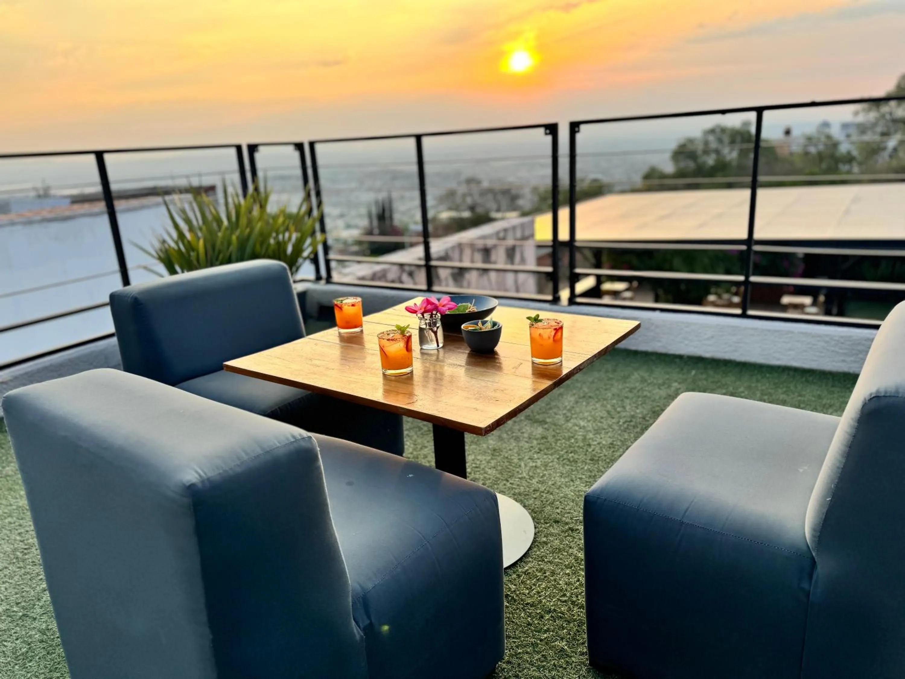 Lounge or bar in Ilo Rojo Hotel Boutique