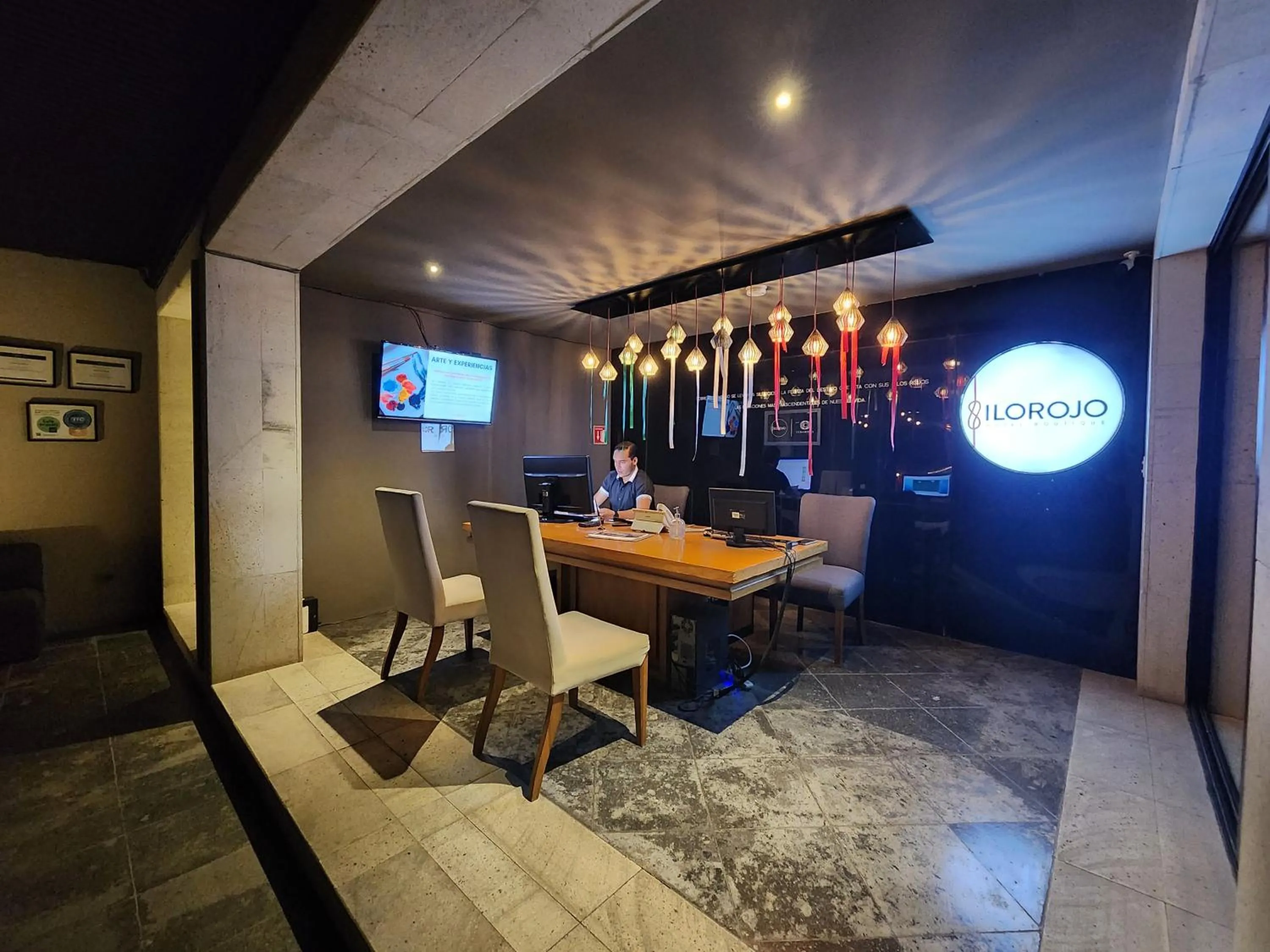 Lobby or reception in Ilo Rojo Hotel Boutique