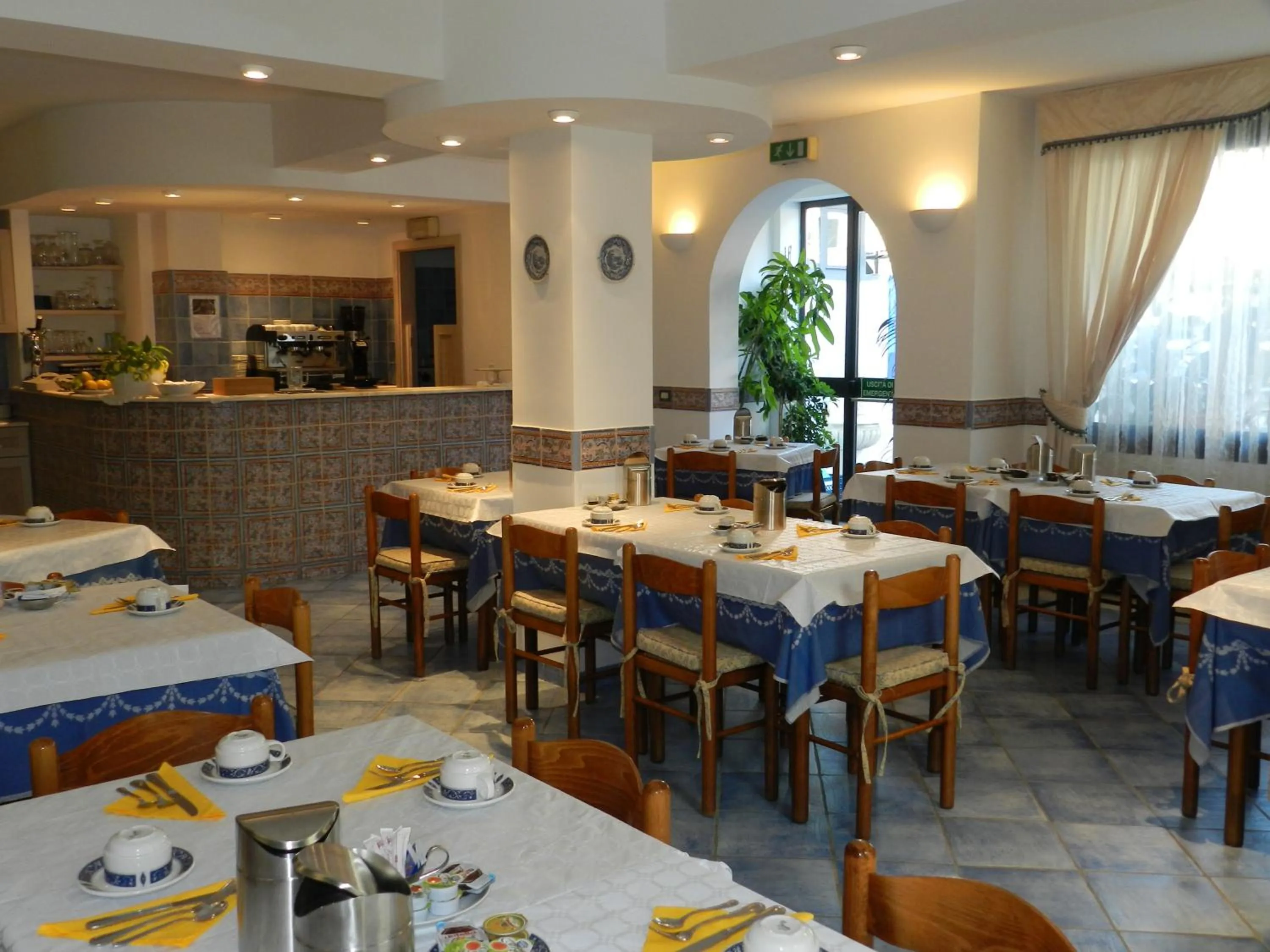 Restaurant/places to eat in Hotel Punta Mesco