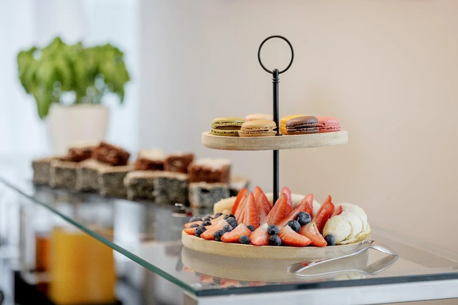 Breakfast in Hotel Silenzio