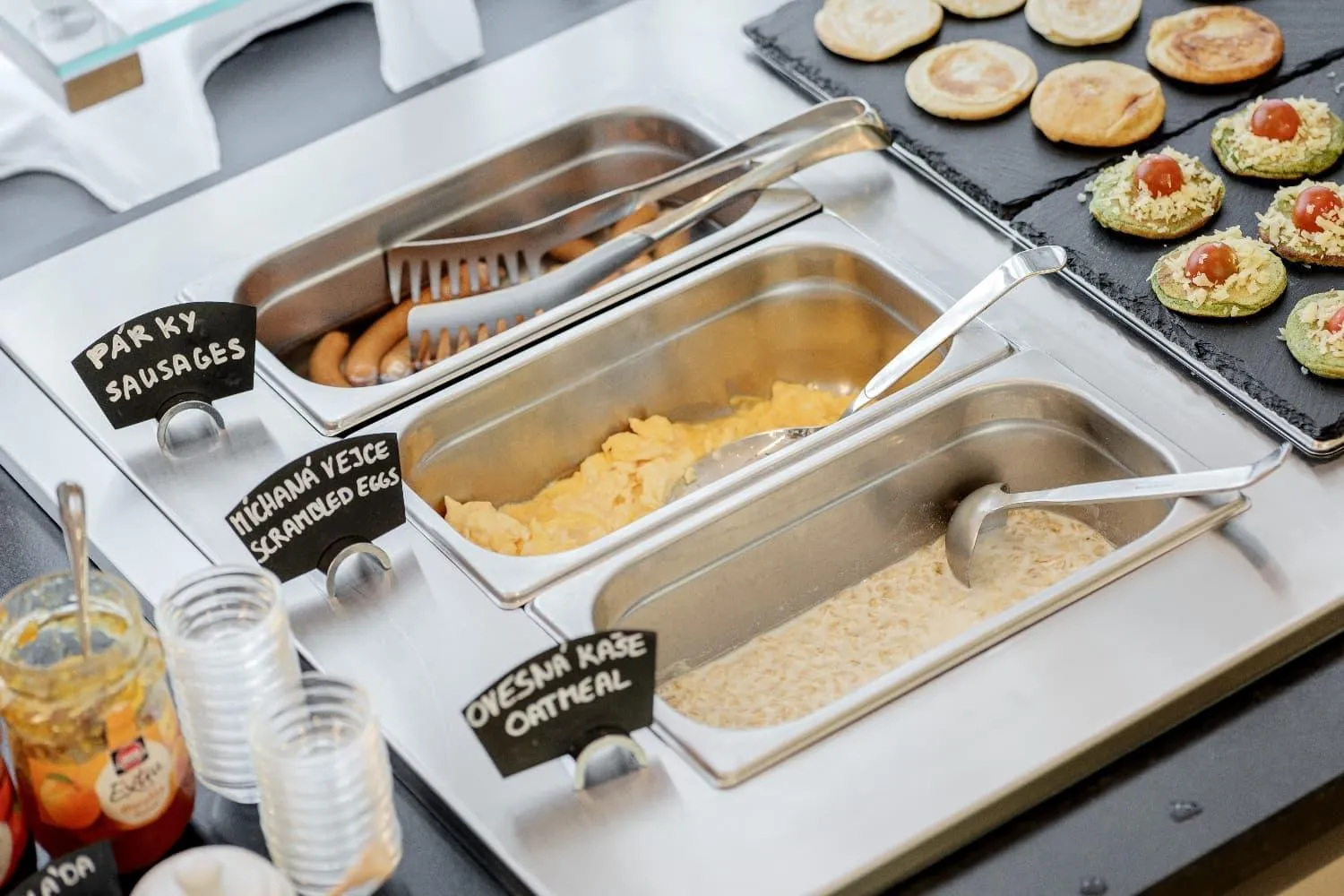 Breakfast in Hotel Silenzio