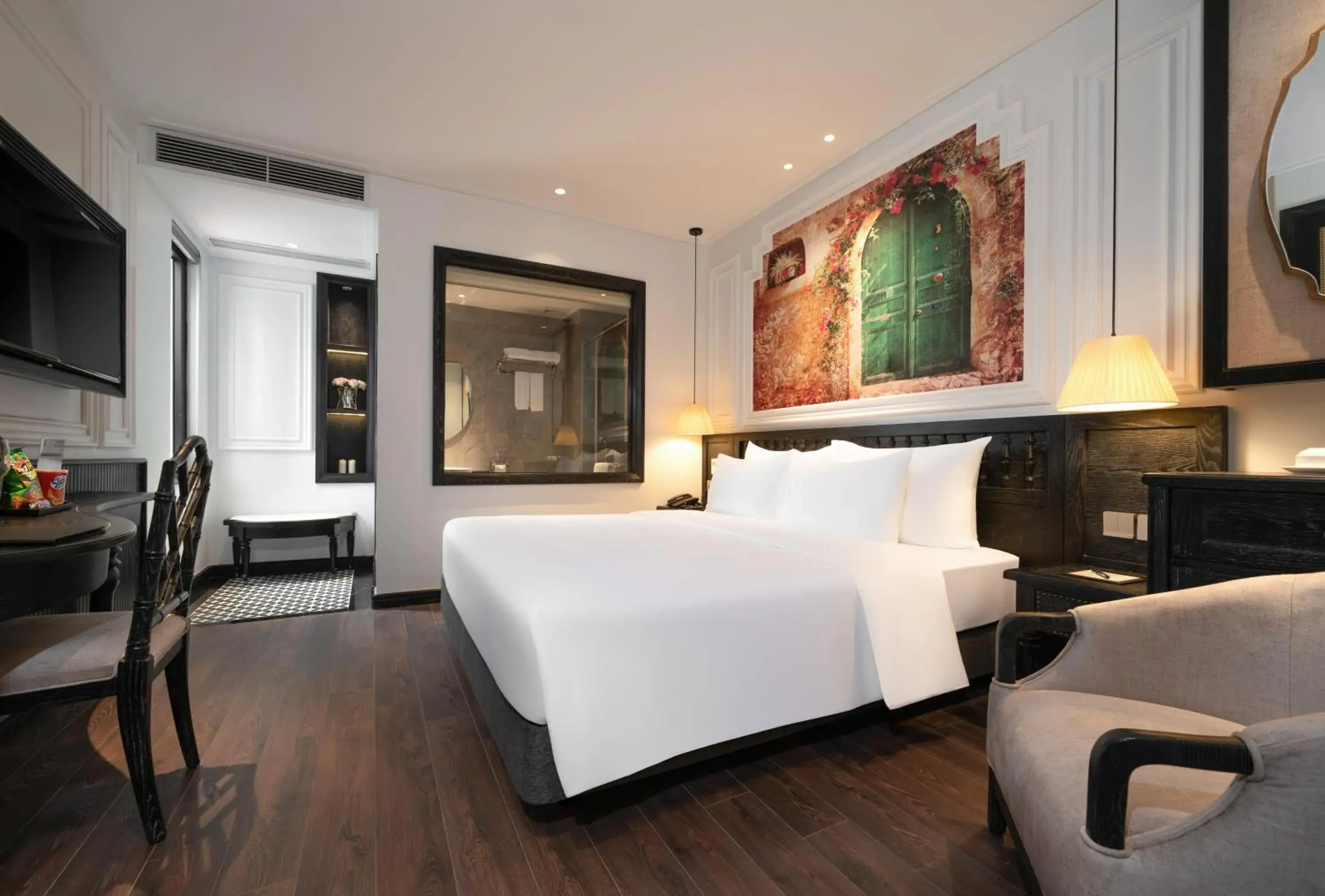 Superior Double Room in Luxe Paradise Premium Hotel Pham Hong Thai Superior Double Room in Luxe Paradise Premium Hotel Pham Hong Thai