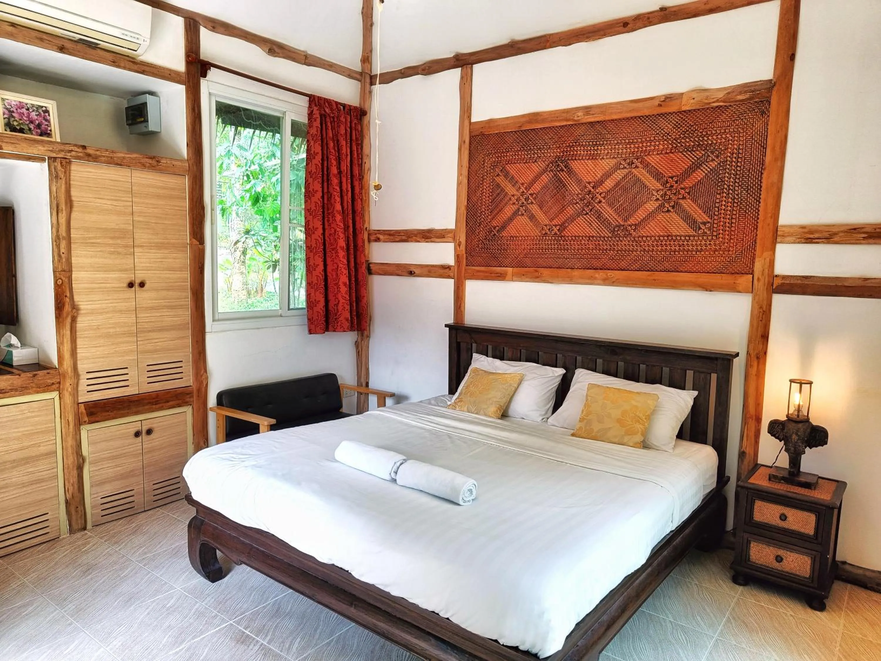 Bed in Kong Garden Resort