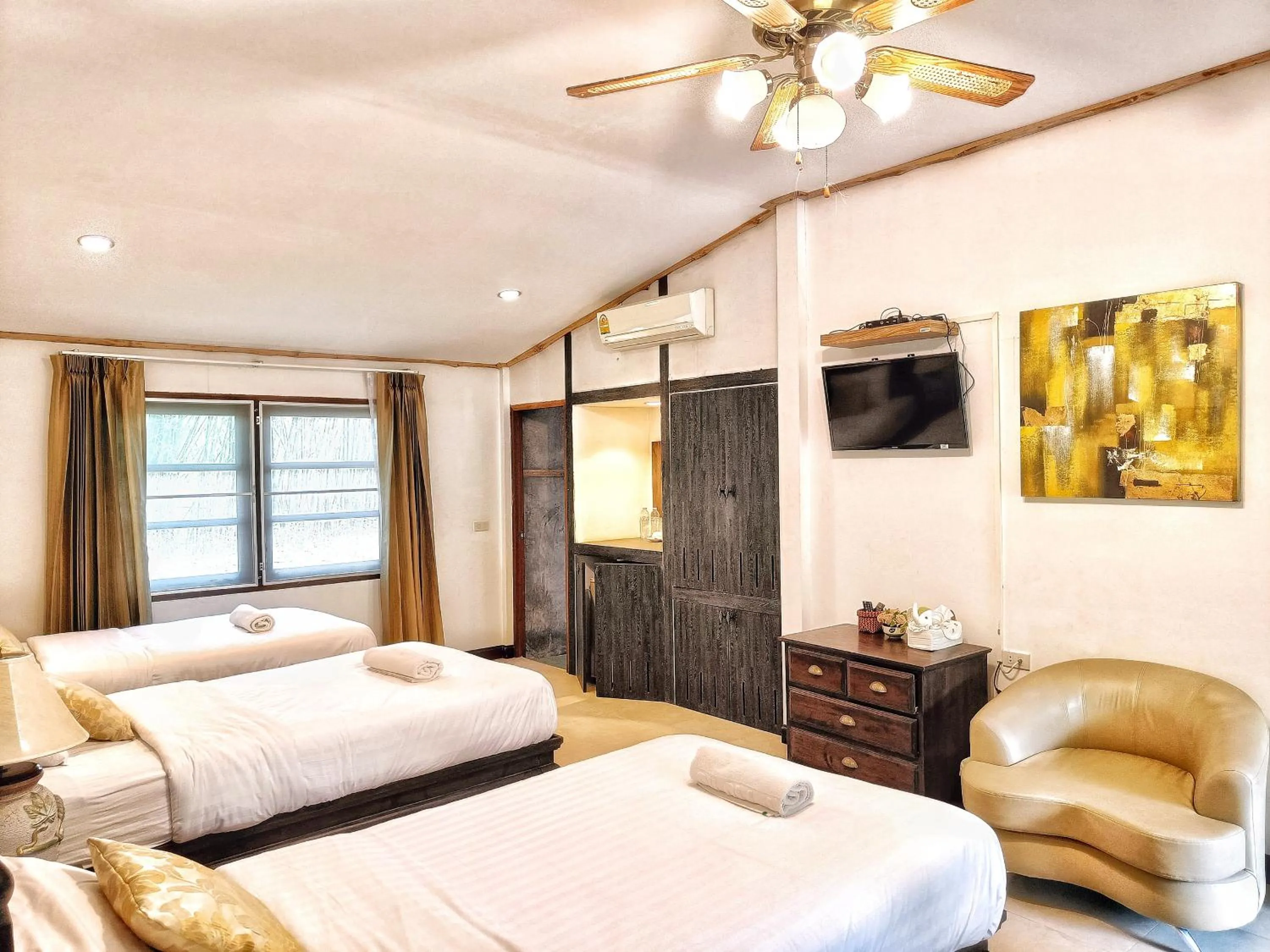 Bed in Kong Garden Resort