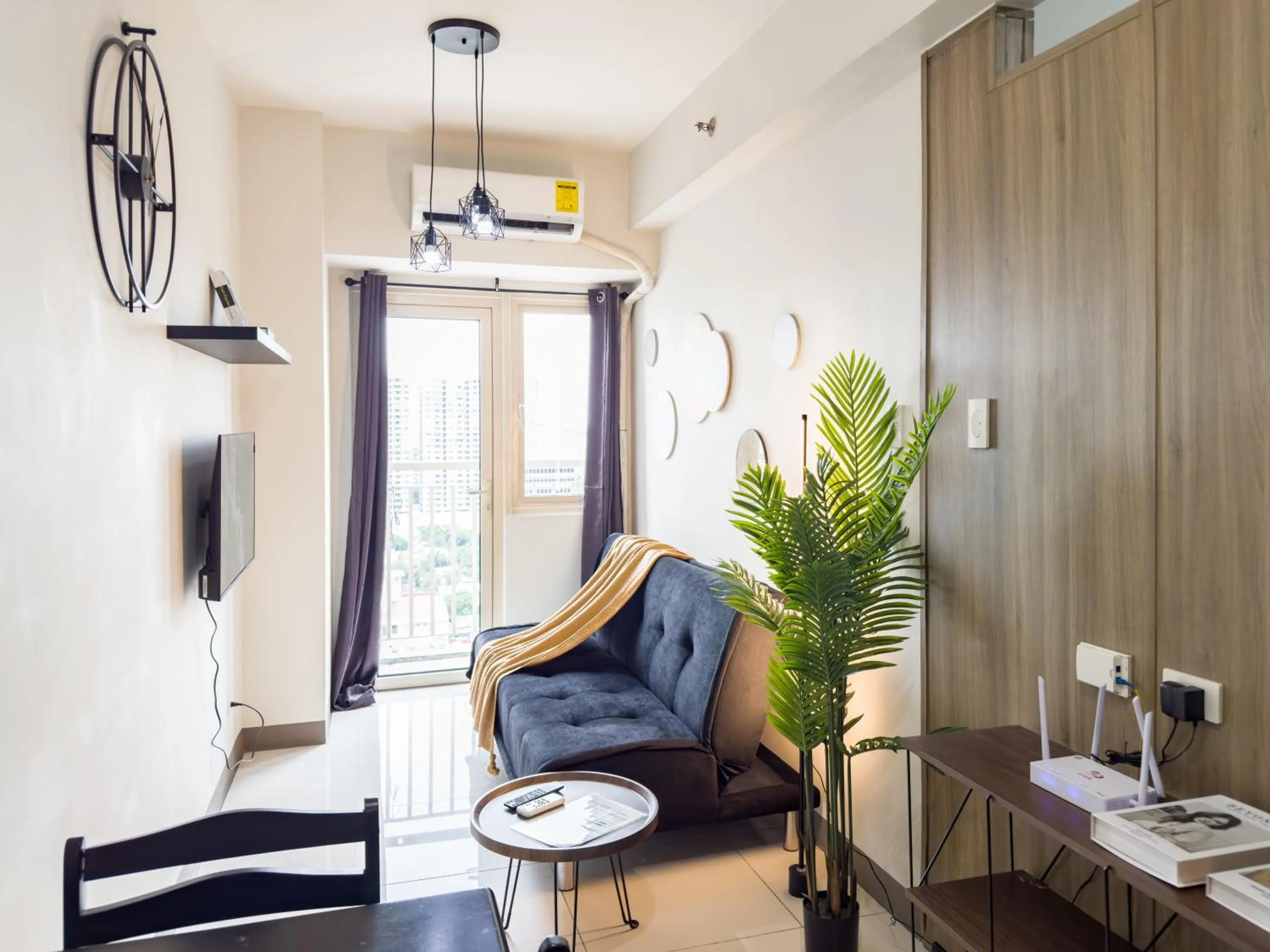 TV and multimedia in GemstoneBR in SMDC Coast Residences