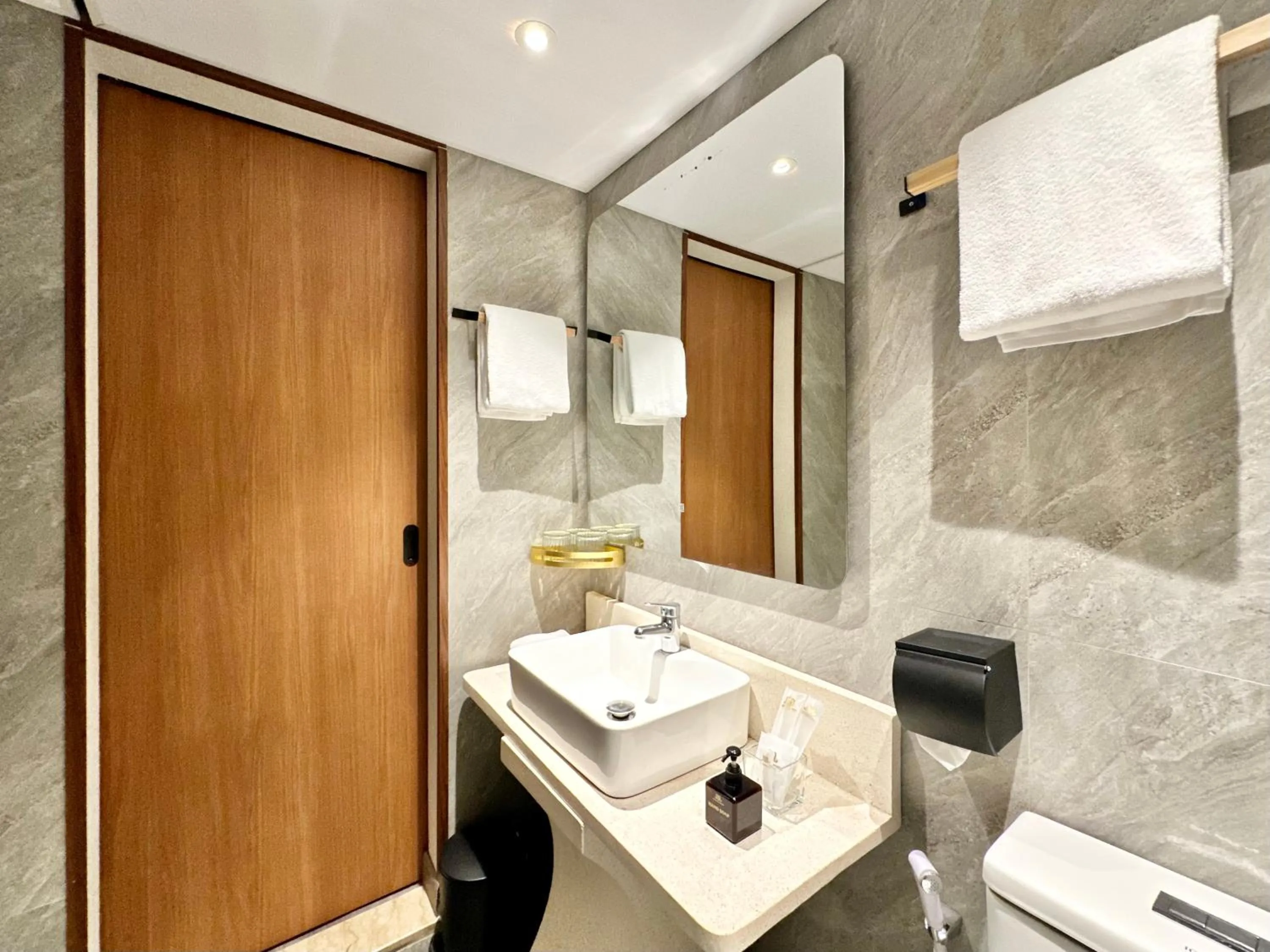 Bathroom in The Malioboro Hotel & Conference Center