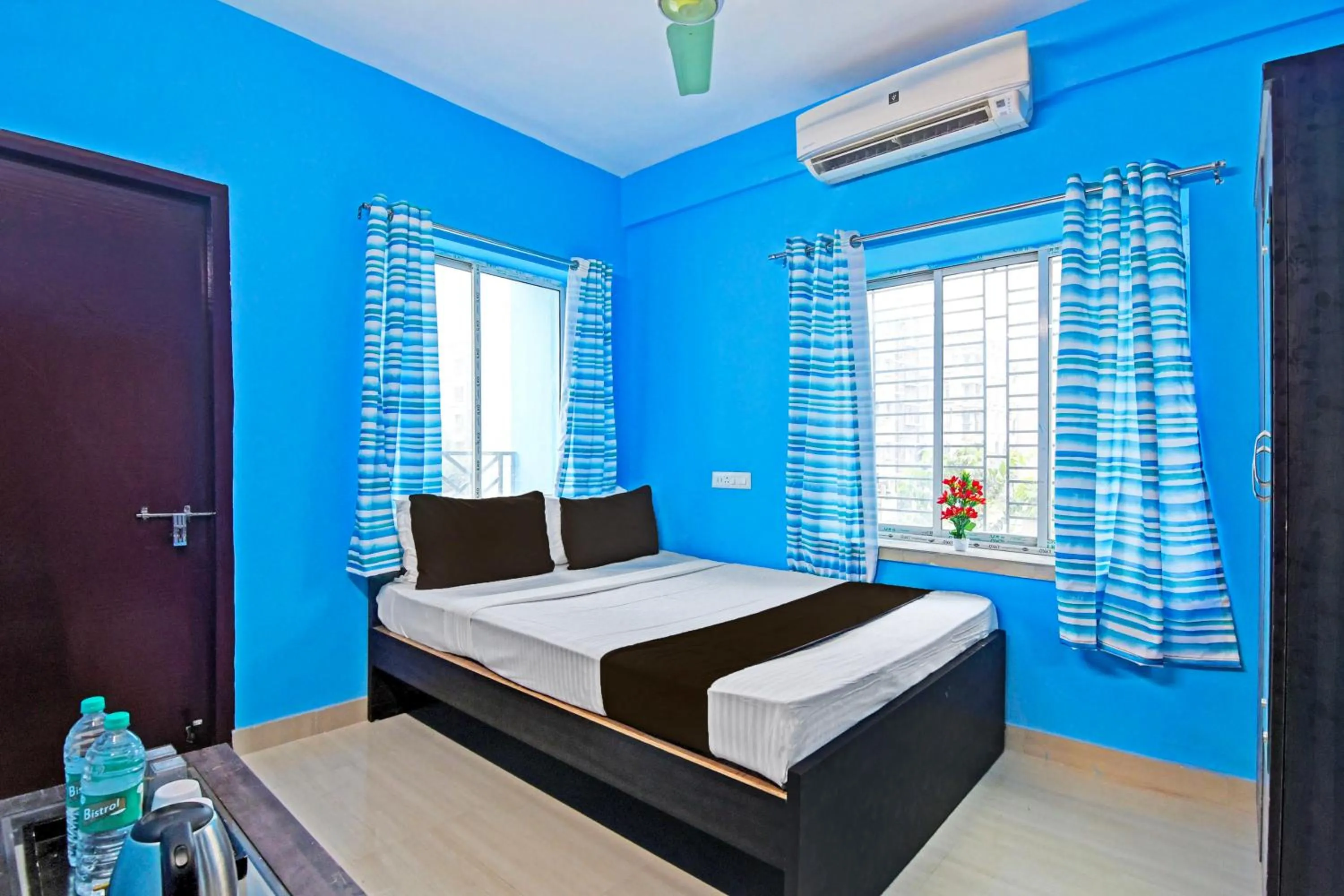 Facade/entrance, Bed in Hotel O Hotel Silicon Valley