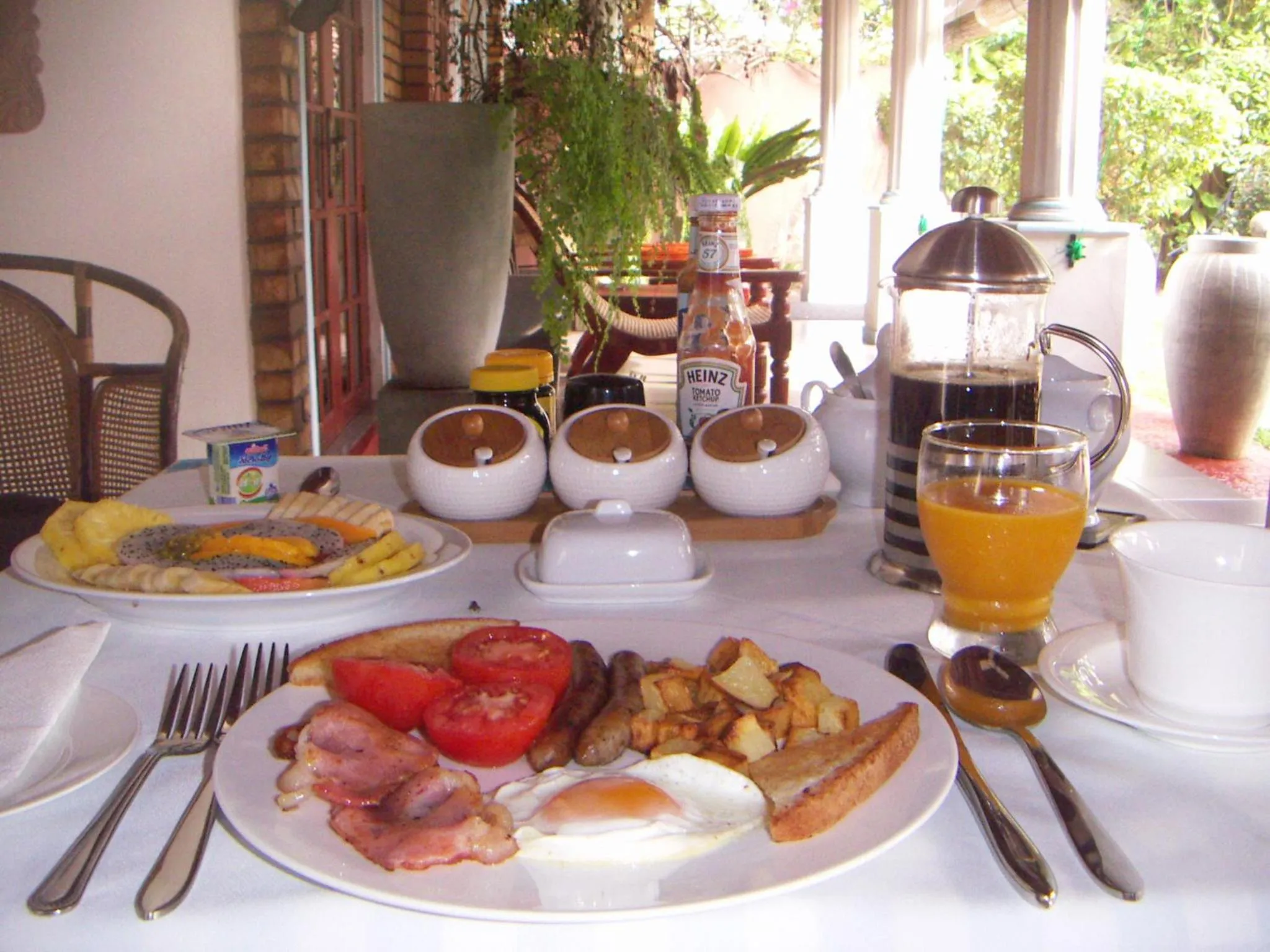 Breakfast in Ayubowan Guesthouse