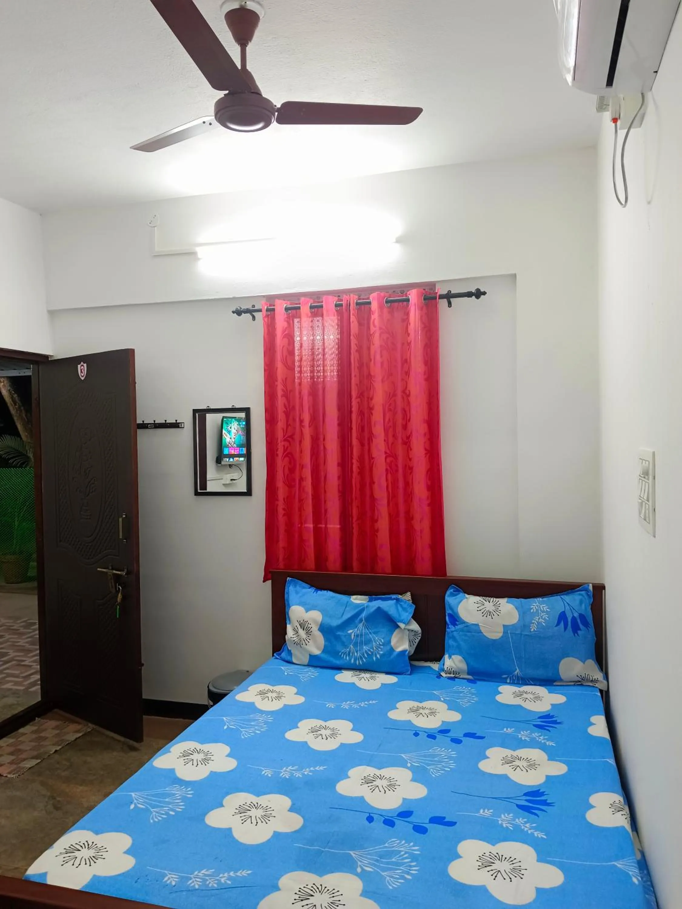 Bed in AYYAN RESIDENCY