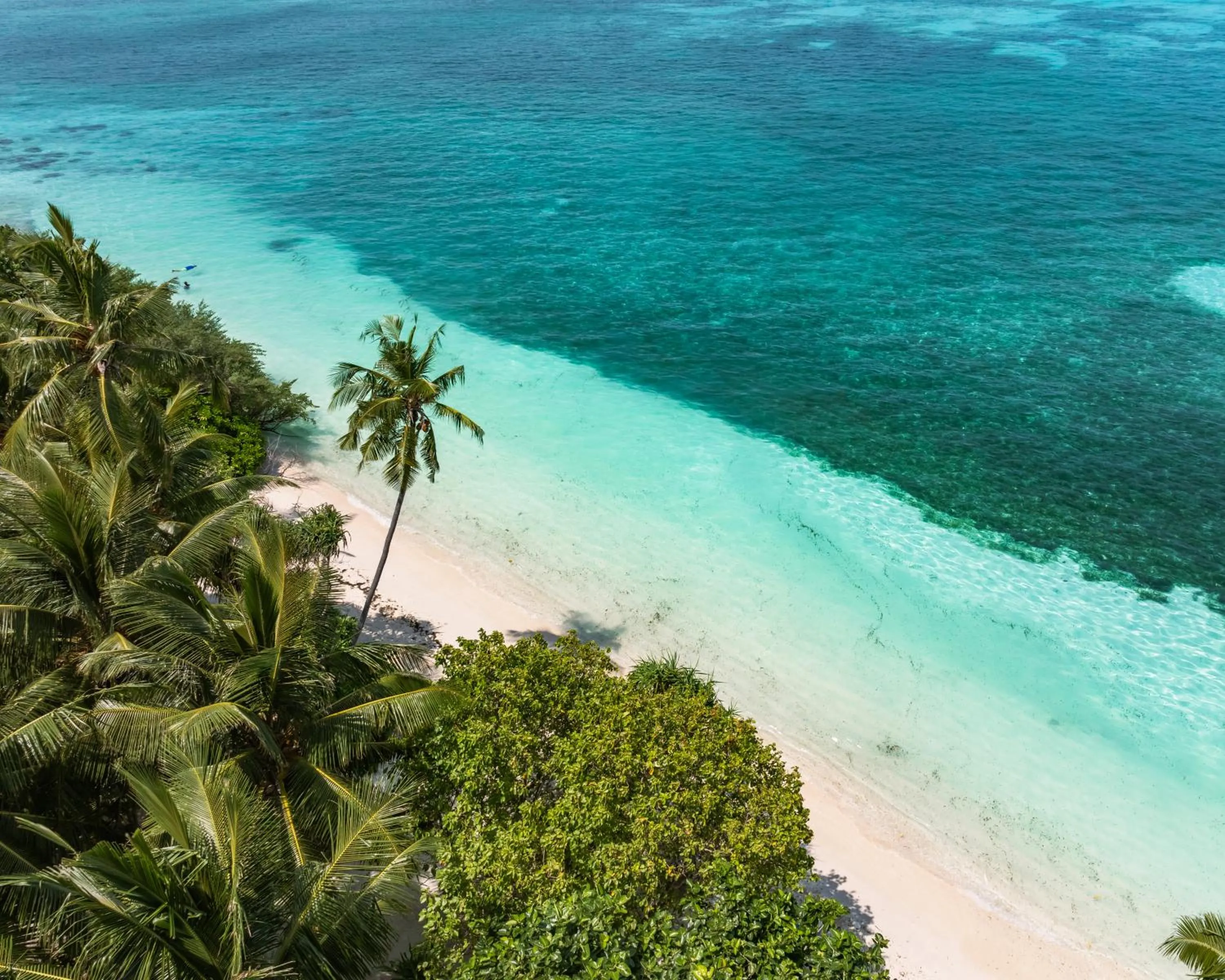 Beach in Isla Retreat
