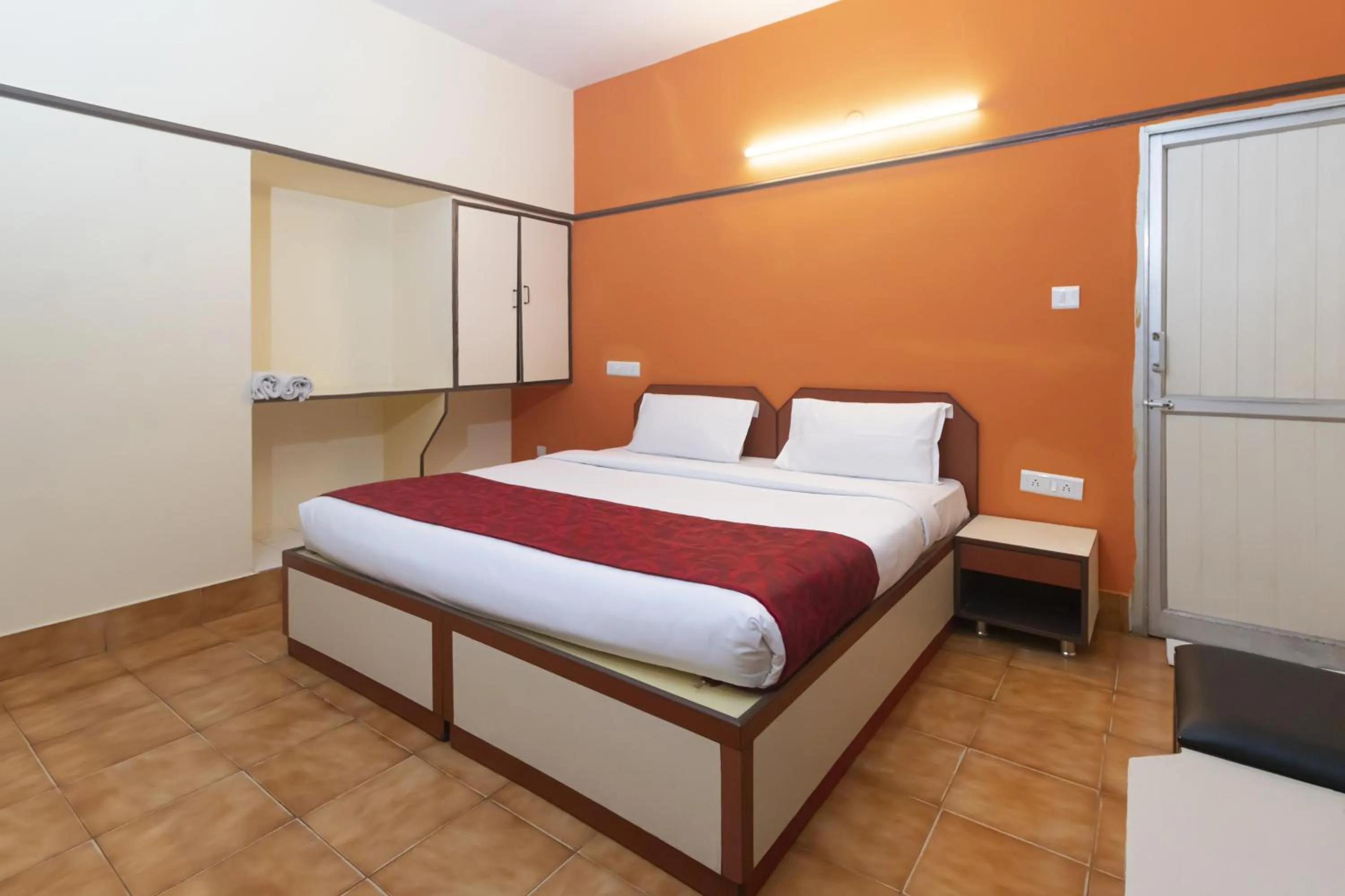 Bed in Hotel Telehaus International