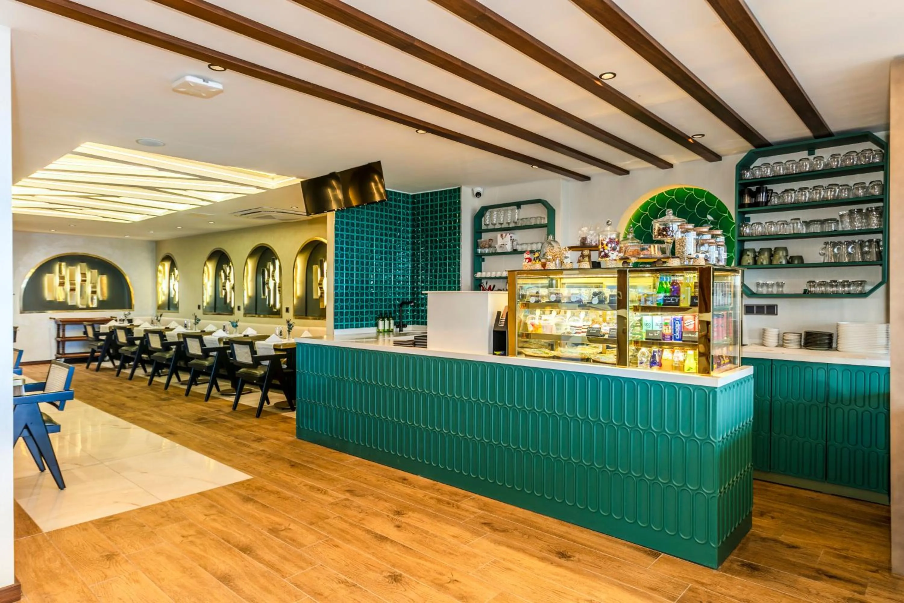 Property building in Elysian Airport Hotel & Restaurant