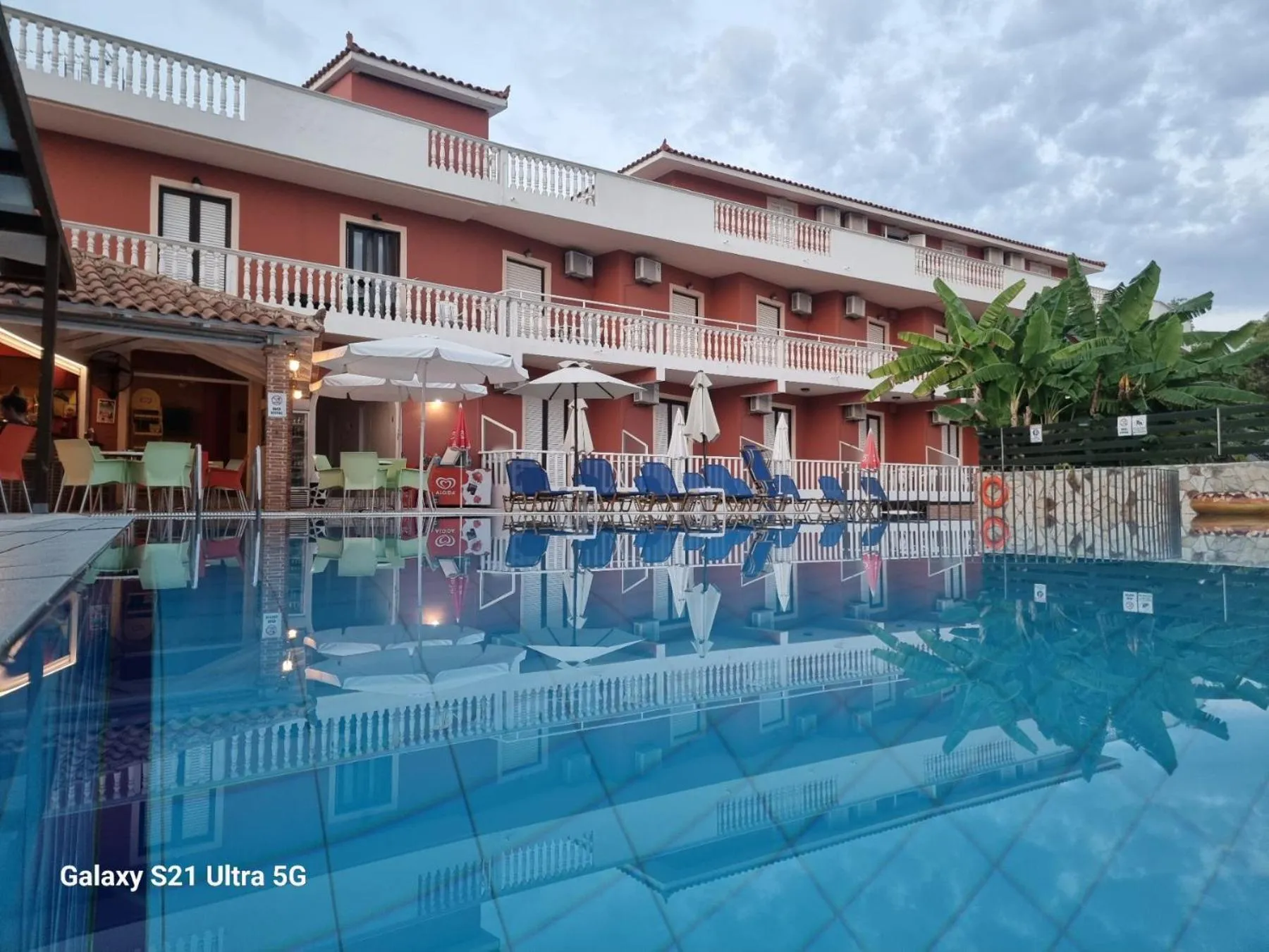 Property building in Alex Studios