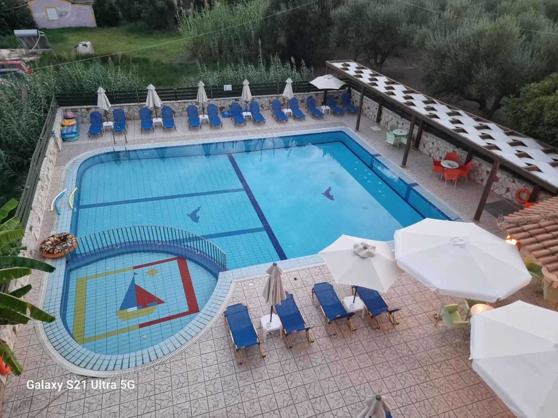 Swimming pool in Alex Studios