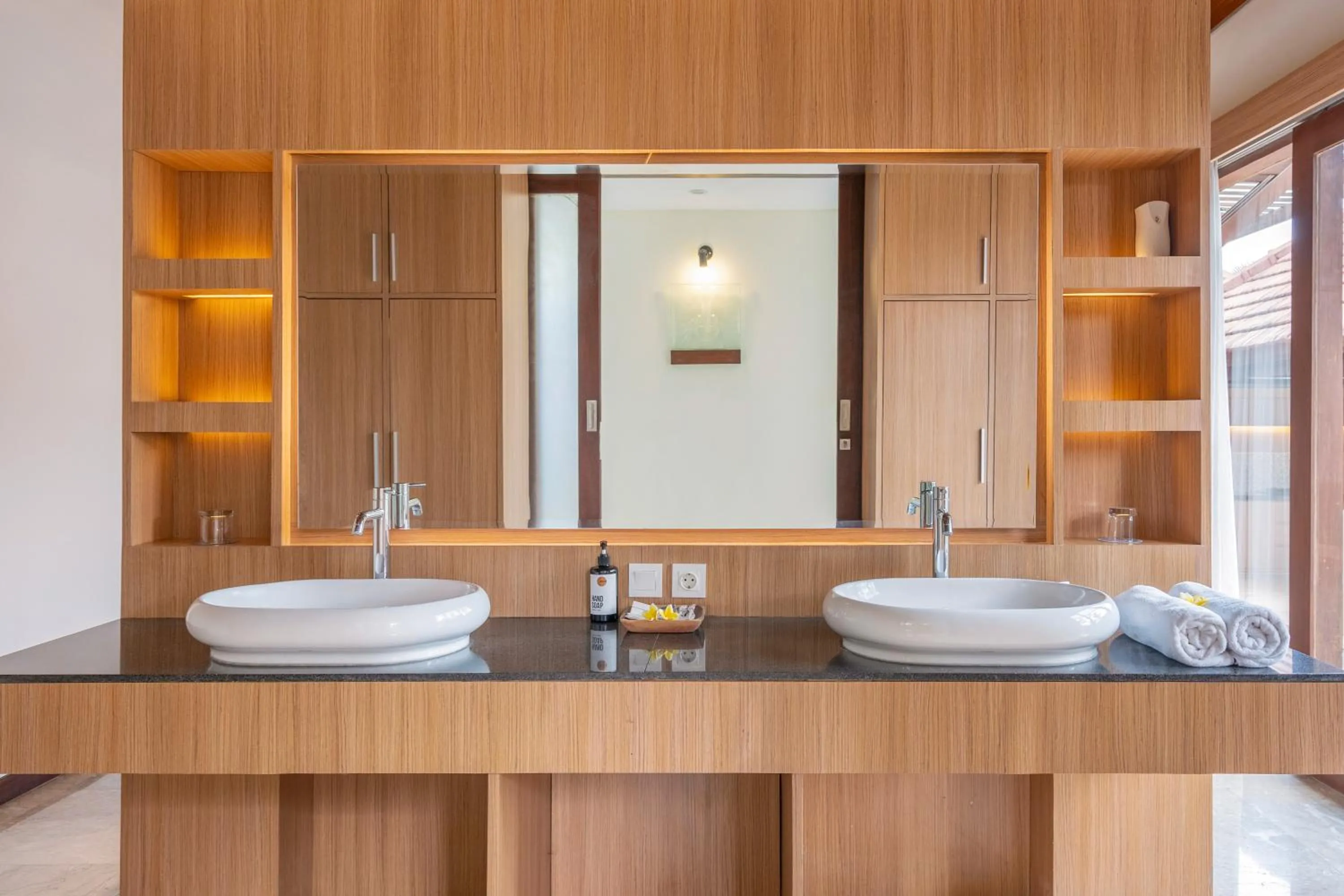 Toilet in Kings Villas Sanur by Moria