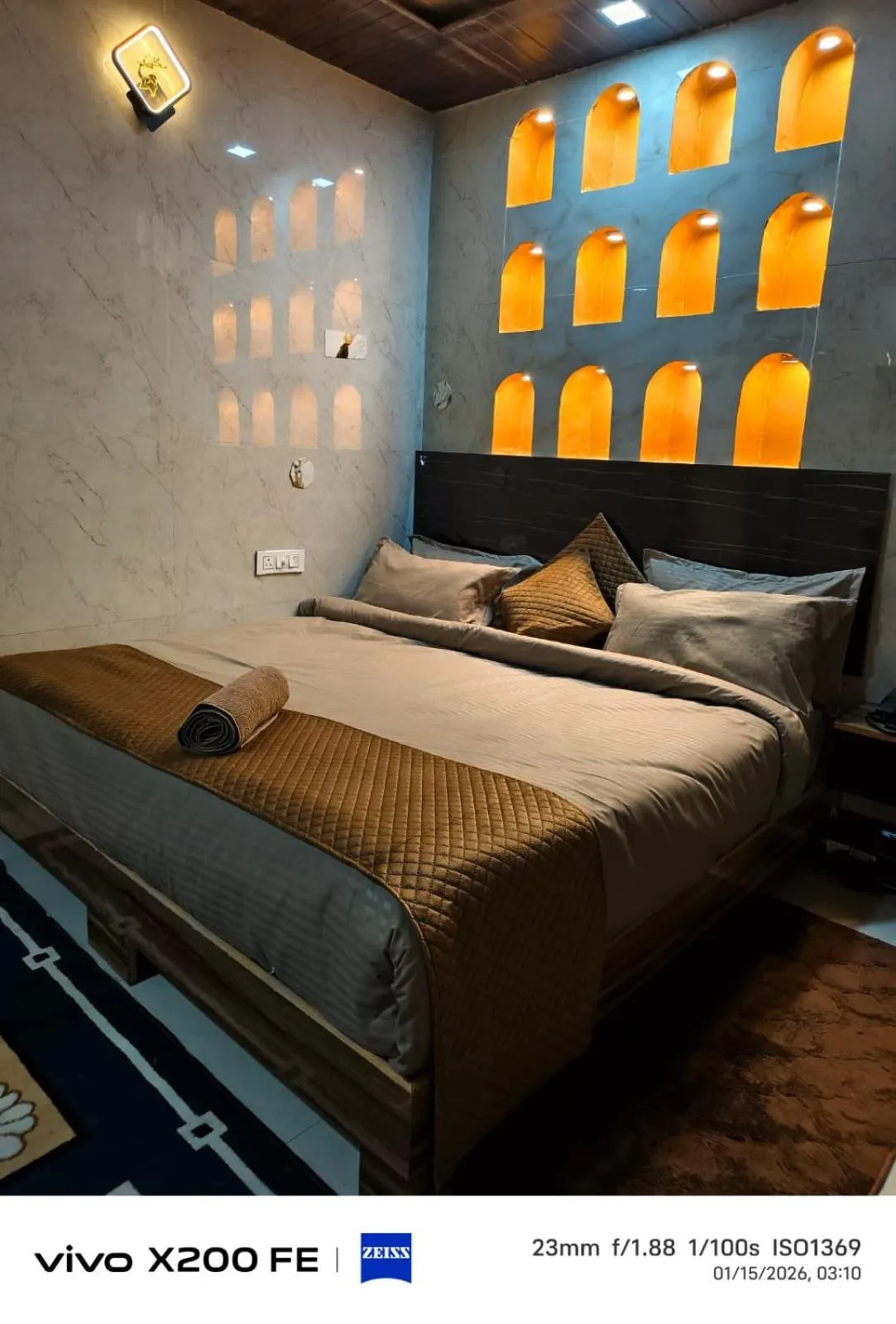 Bed in Hi hotel By Madras