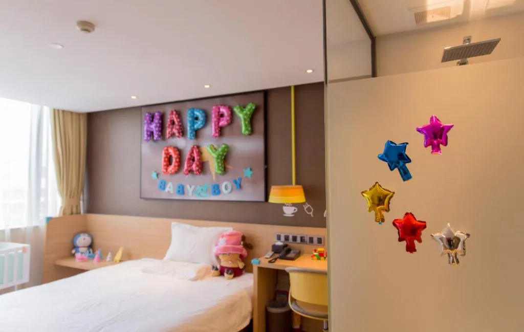 Bed in IU Hotel Beijing Yizhuang Economic Development Zone 2nd Chuangke Street