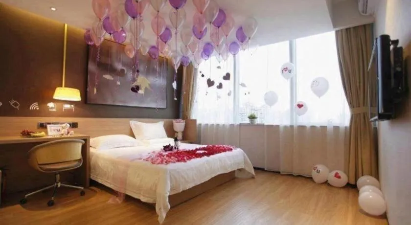 Bed in IU Hotel Beijing Yizhuang Economic Development Zone 2nd Chuangke Street