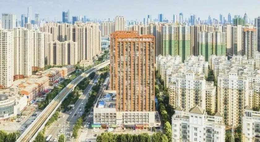 Lavande Hotel Wuhan Houhu Avenue Xingye Road