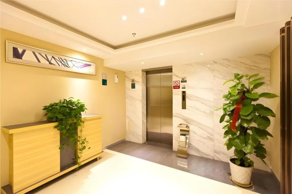 City Comfort Inn Wuhan Wangjiawan Yulong Road Metro Station