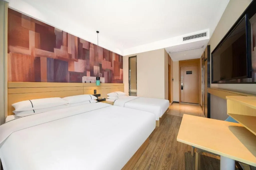 Bed in City Comfort Inn Wuhan Yuanlin Road Metro Station