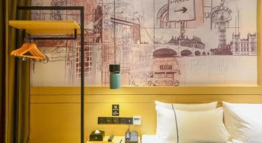 Bed in City Comfort Inn Wuhan Yuanlin Road Metro Station