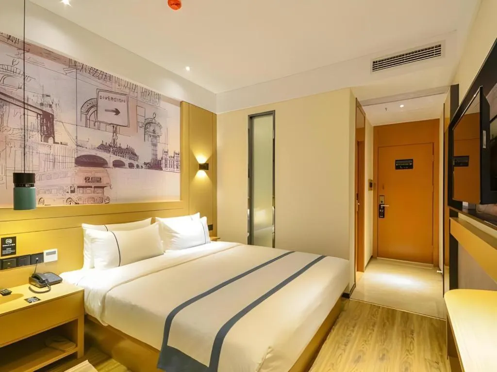 Bed in City Comfort Inn Wuhan Yuanlin Road Metro Station