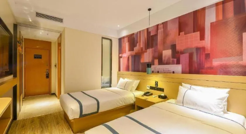 Bed in City Comfort Inn Wuhan Yuanlin Road Metro Station