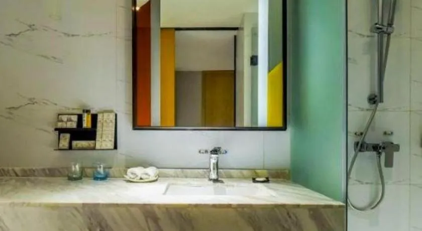 Borrman Hotel Guangzhou Quzhuang Metro Station