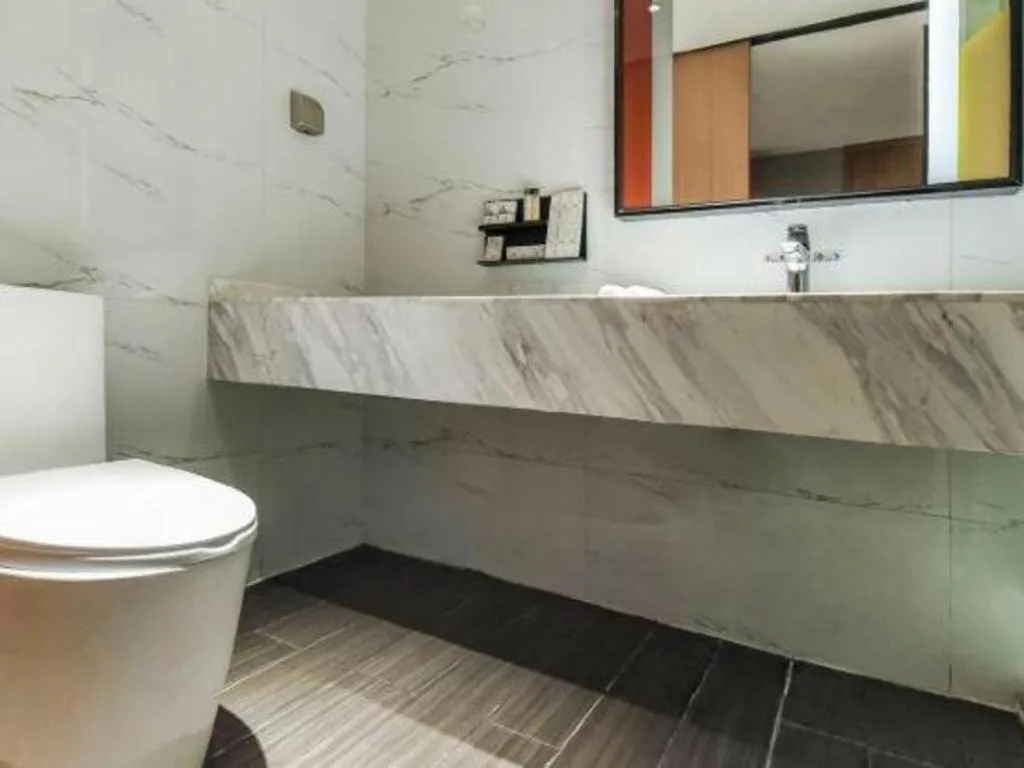 Borrman Hotel Guangzhou Quzhuang Metro Station