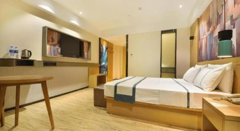 Bed in City Comfort Inn Wuhan Hankou Bei Light Rail Station